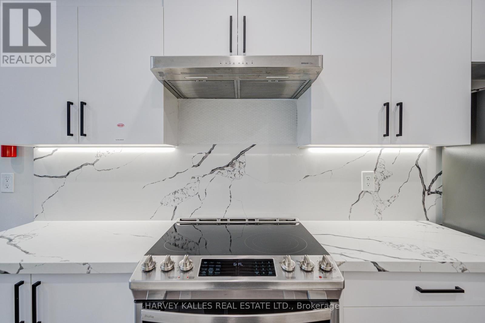 109 - 3000 Bathurst Street, Toronto, Ontario M6B 3B4 - Photo 20 - C12710832