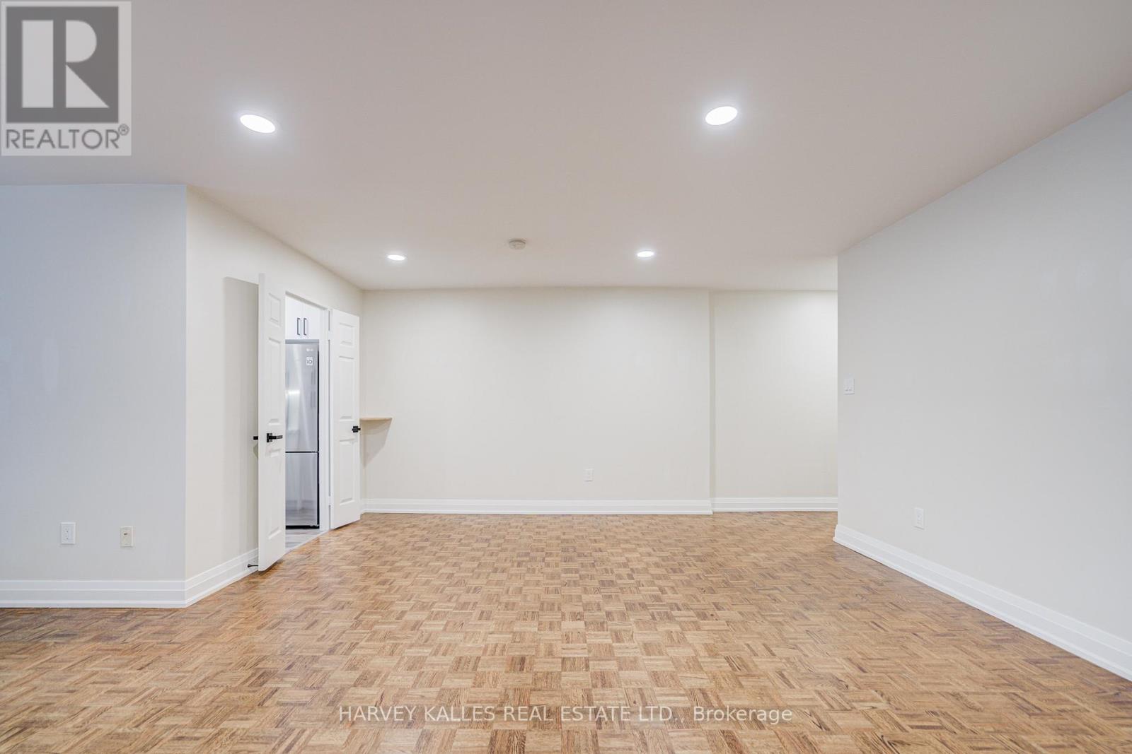 109 - 3000 Bathurst Street, Toronto, Ontario M6B 3B4 - Photo 5 - C12710832