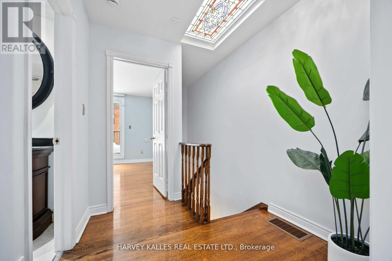 576 Ontario Street, Toronto, Ontario M4X 1M7 - Photo 16 - C12712272