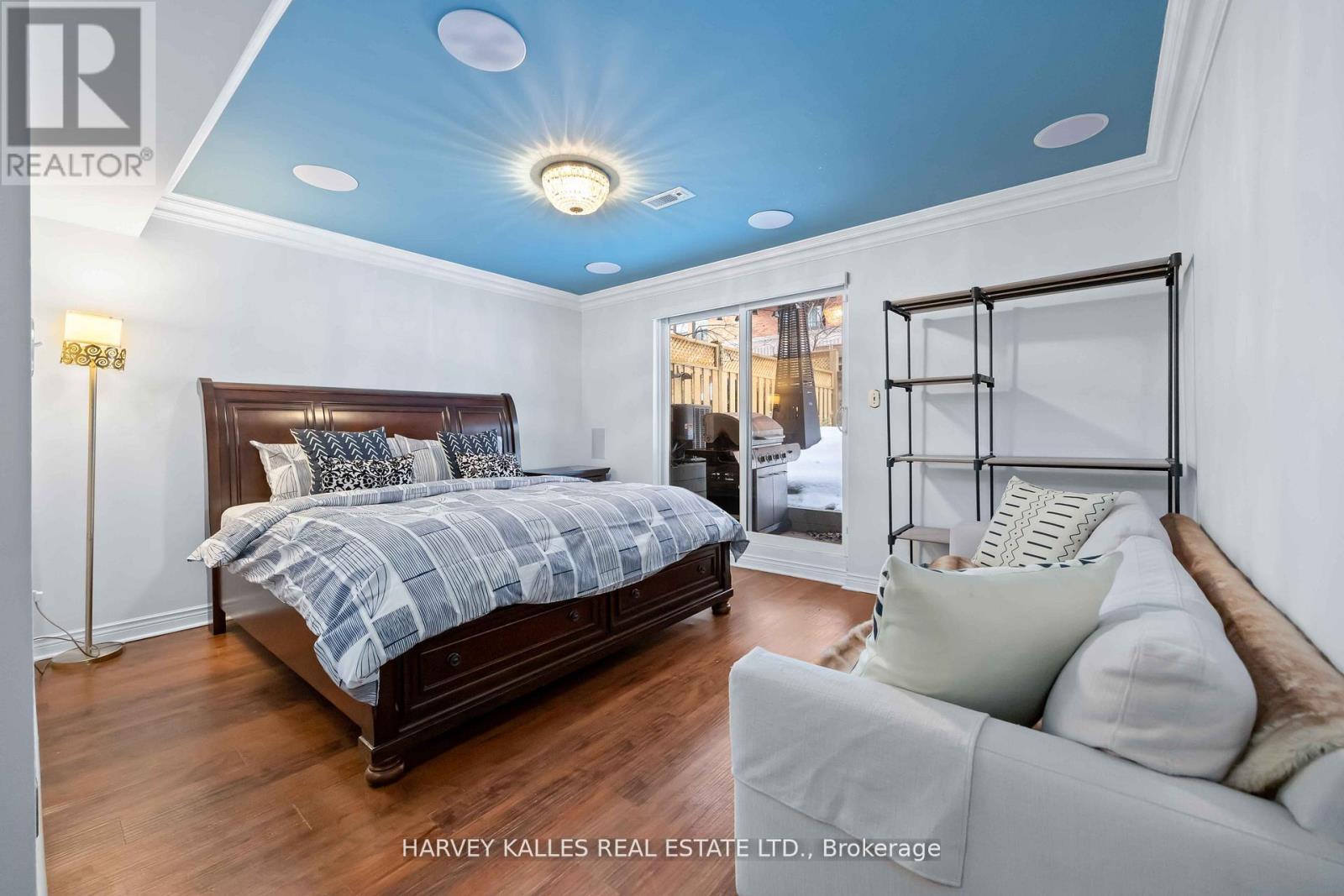 576 Ontario Street, Toronto, Ontario M4X 1M7 - Photo 26 - C12712272