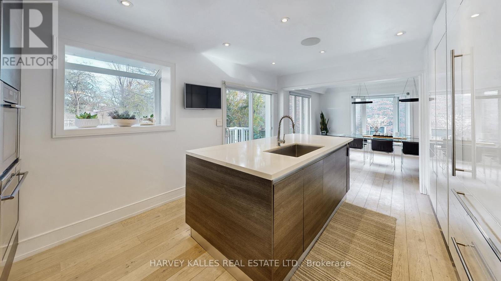 7 Hawksbury Drive, Toronto, Ontario  M2K 1M2 - Photo 13 - C12712326