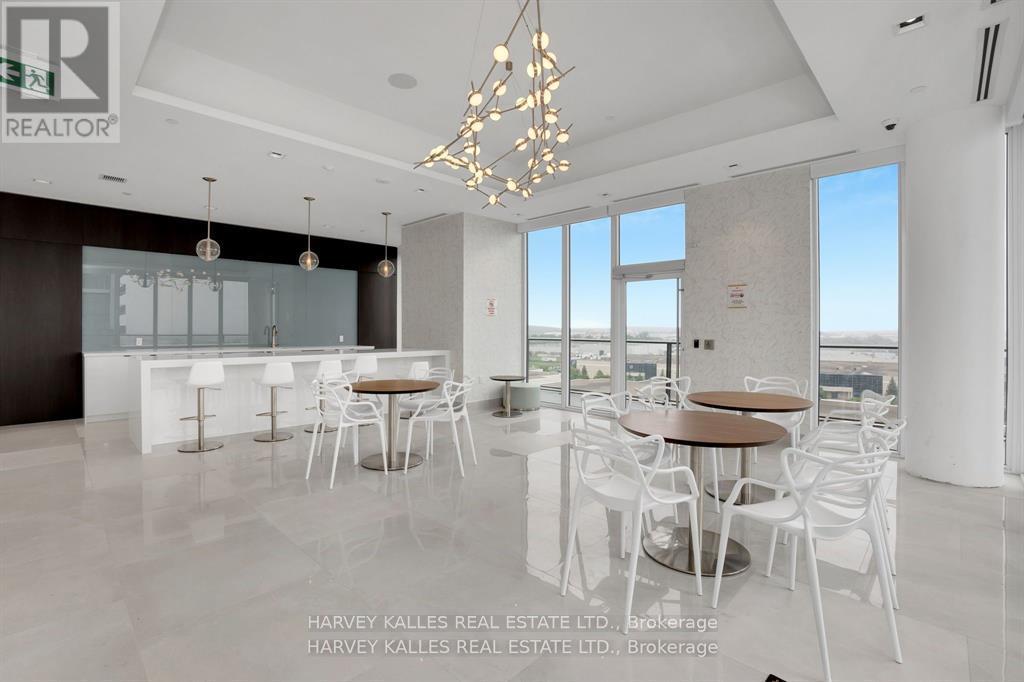 Ph 102 - 9000 Jane Street, Vaughan, Ontario L4K 0M6 - Photo 31 - N12712714