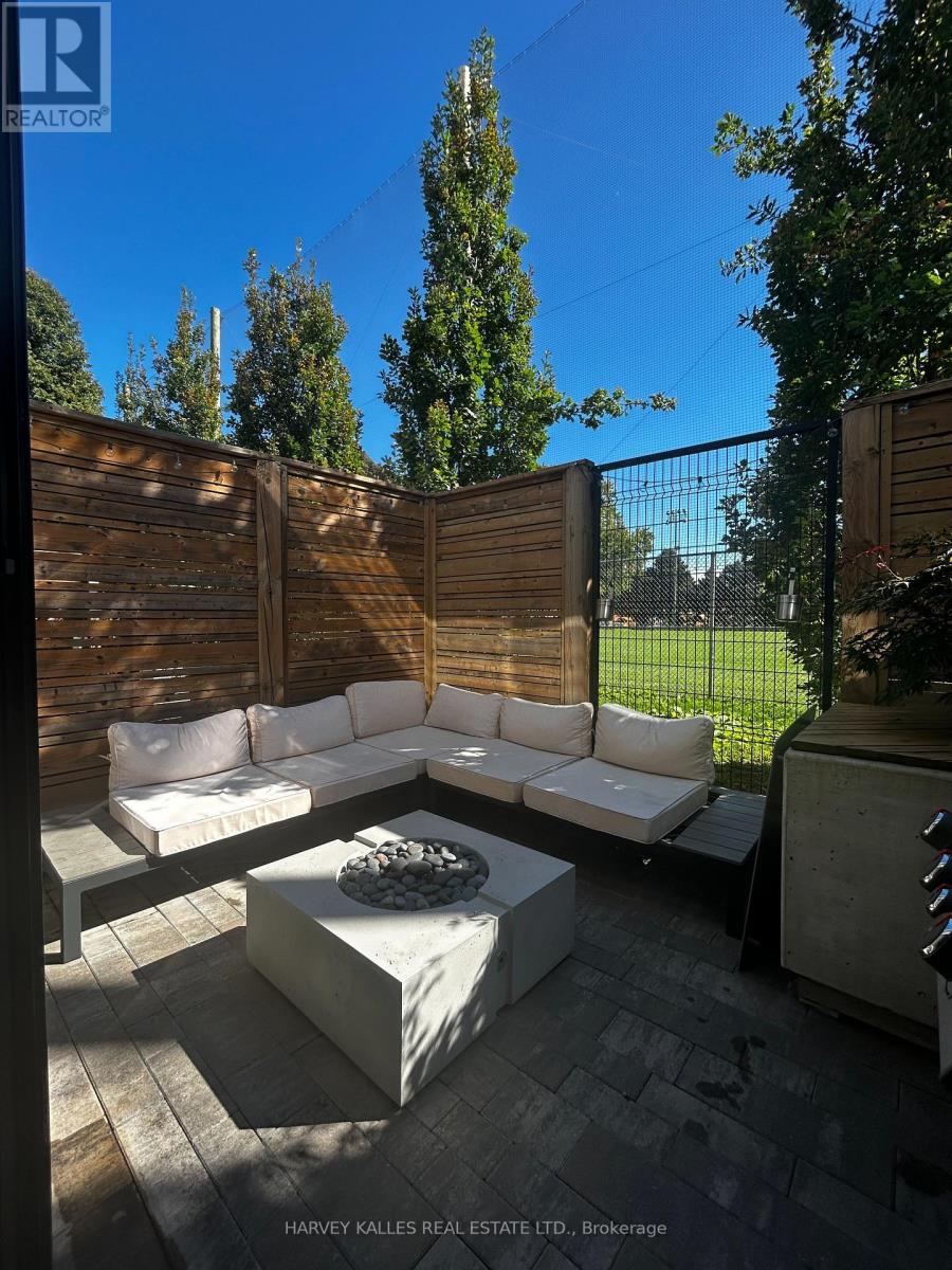 Th111 - 138 St Helens Avenue, Toronto, Ontario  M6H 0B8 - Photo 42 - C12713986