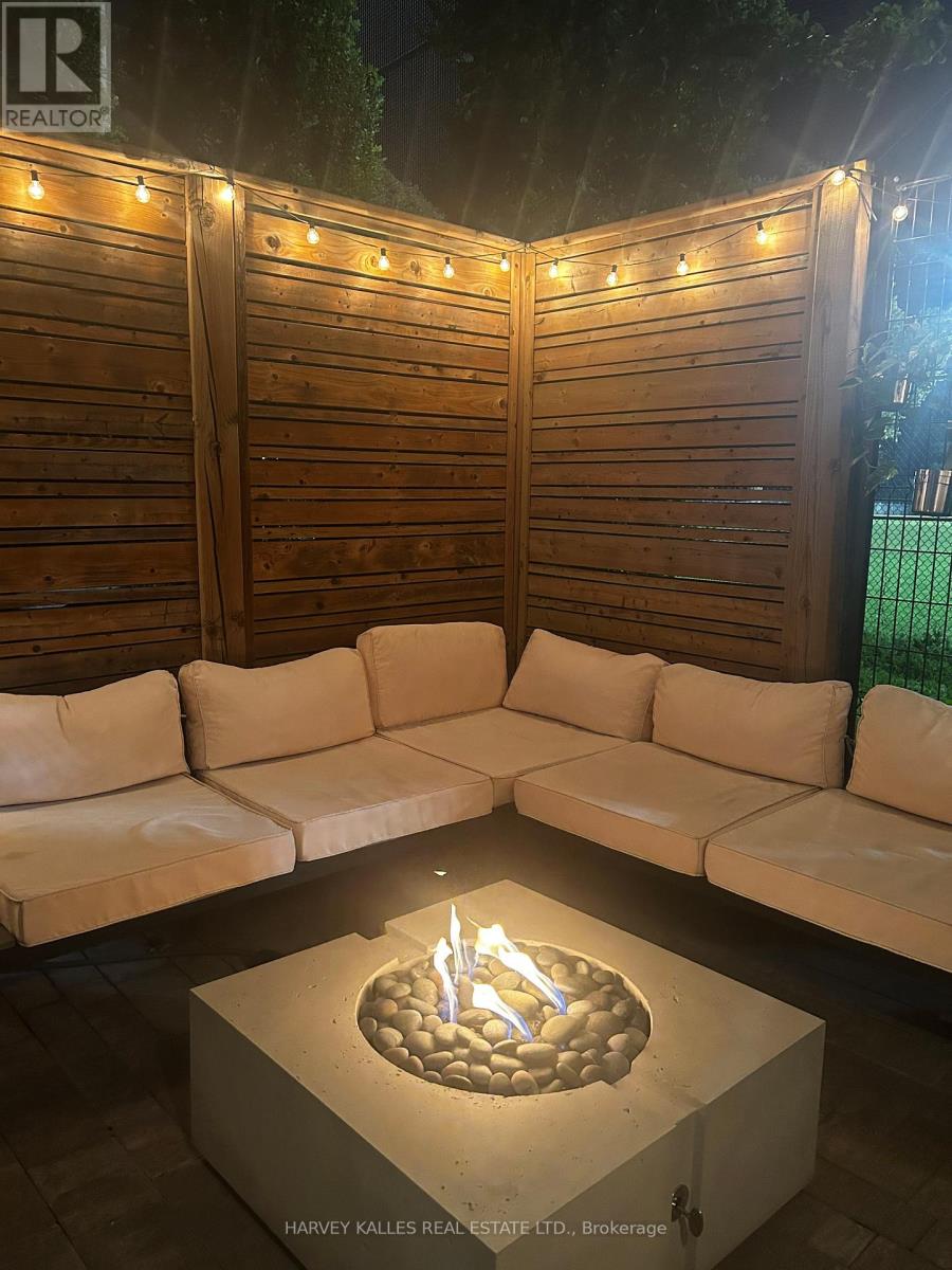 Th111 - 138 St Helens Avenue, Toronto, Ontario  M6H 0B8 - Photo 44 - C12713986