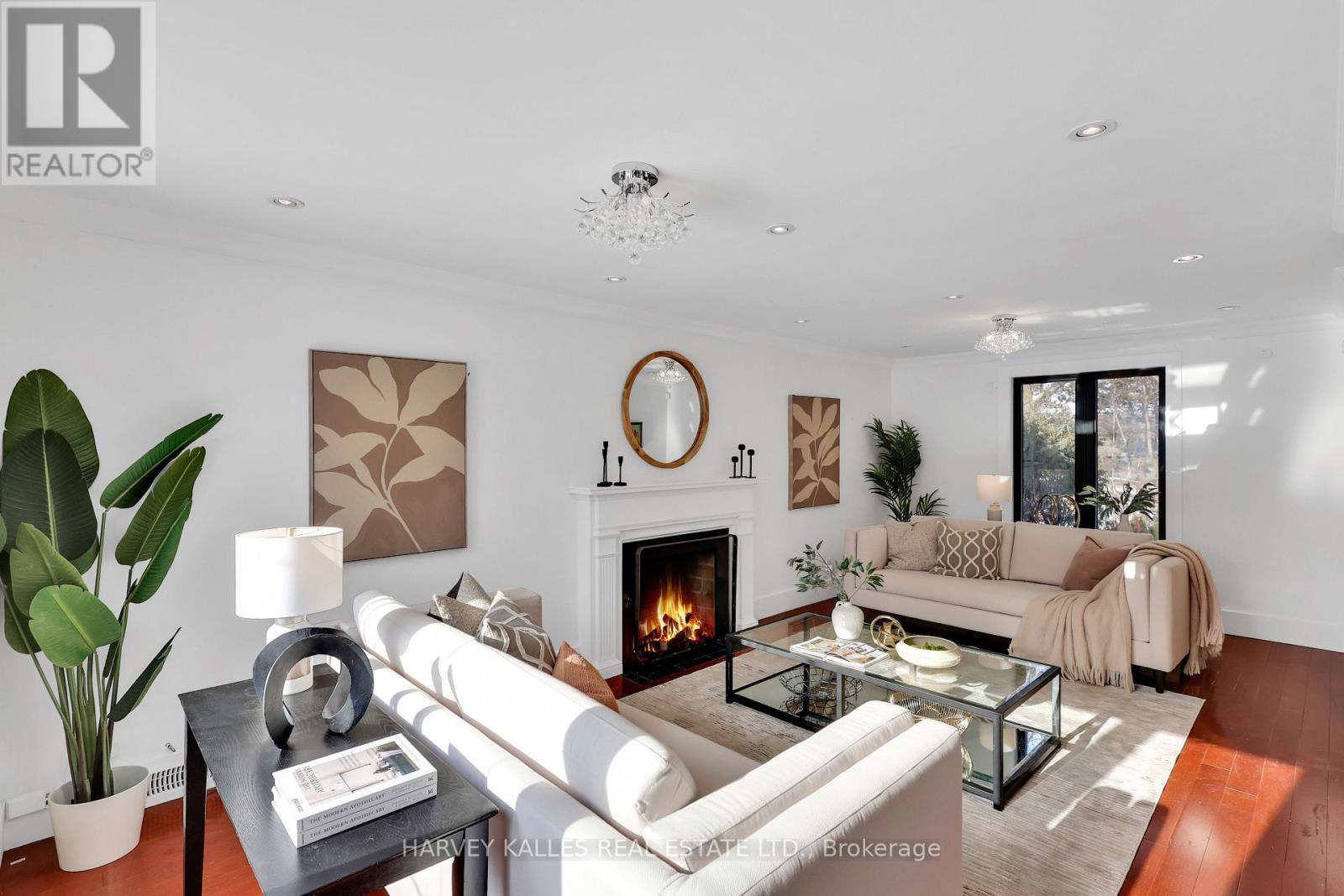 12 Armour Boulevard, Toronto, Ontario  M5M 3C1 - Photo 8 - C12714540