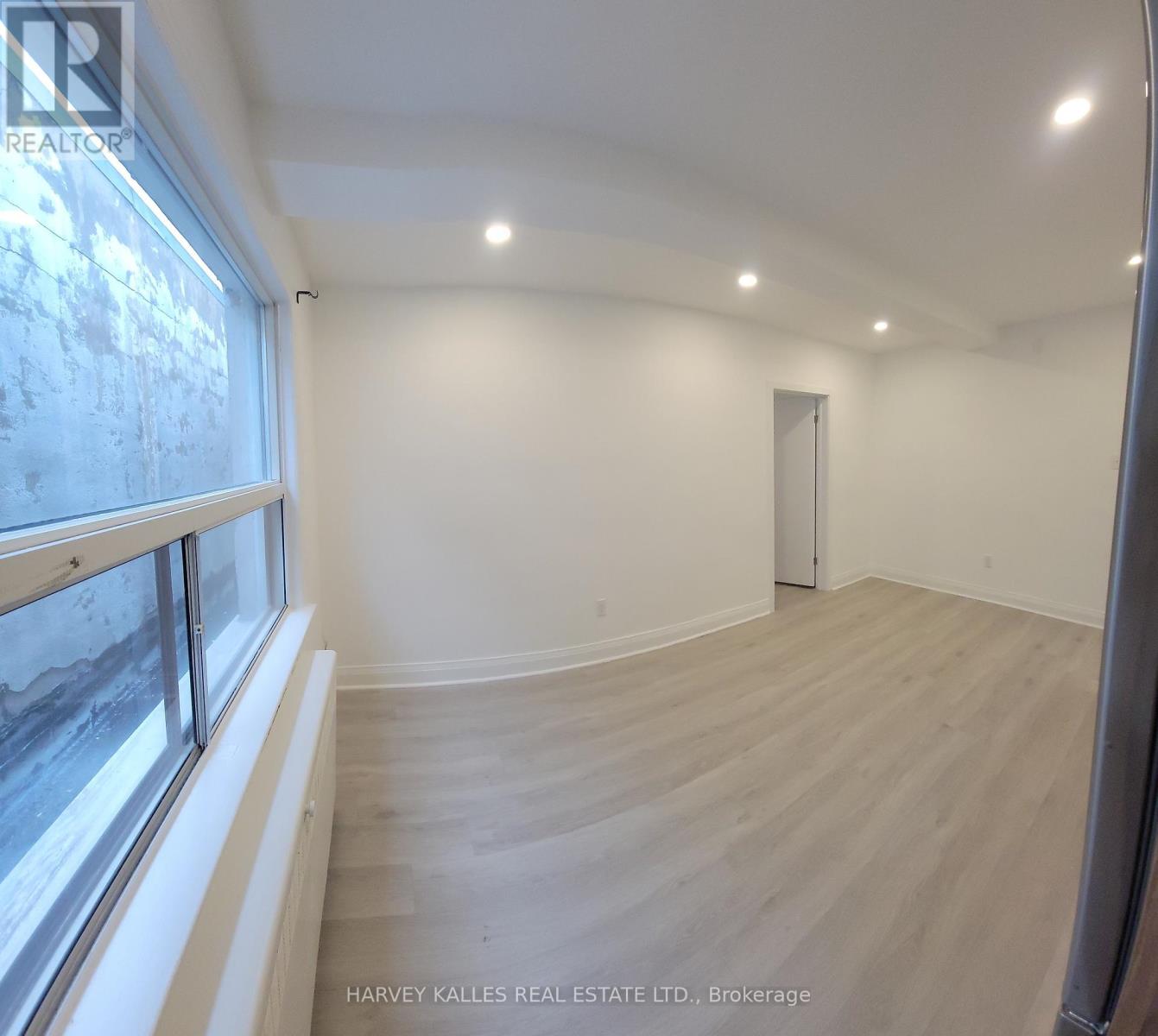 2 - 1980 Eglinton Avenue W, Toronto, Ontario  M6E 2J9 - Photo 5 - W12714670