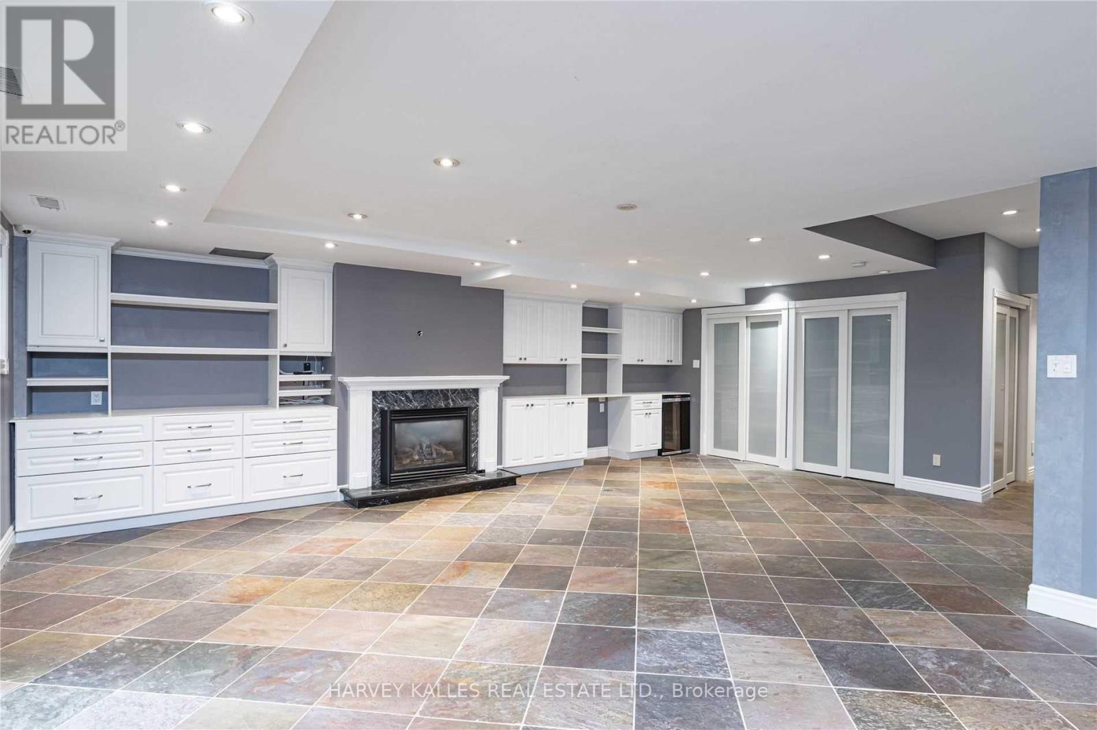 22 Lower Village Gate, Toronto, Ontario  M5P 3L7 - Photo 24 - C12714956