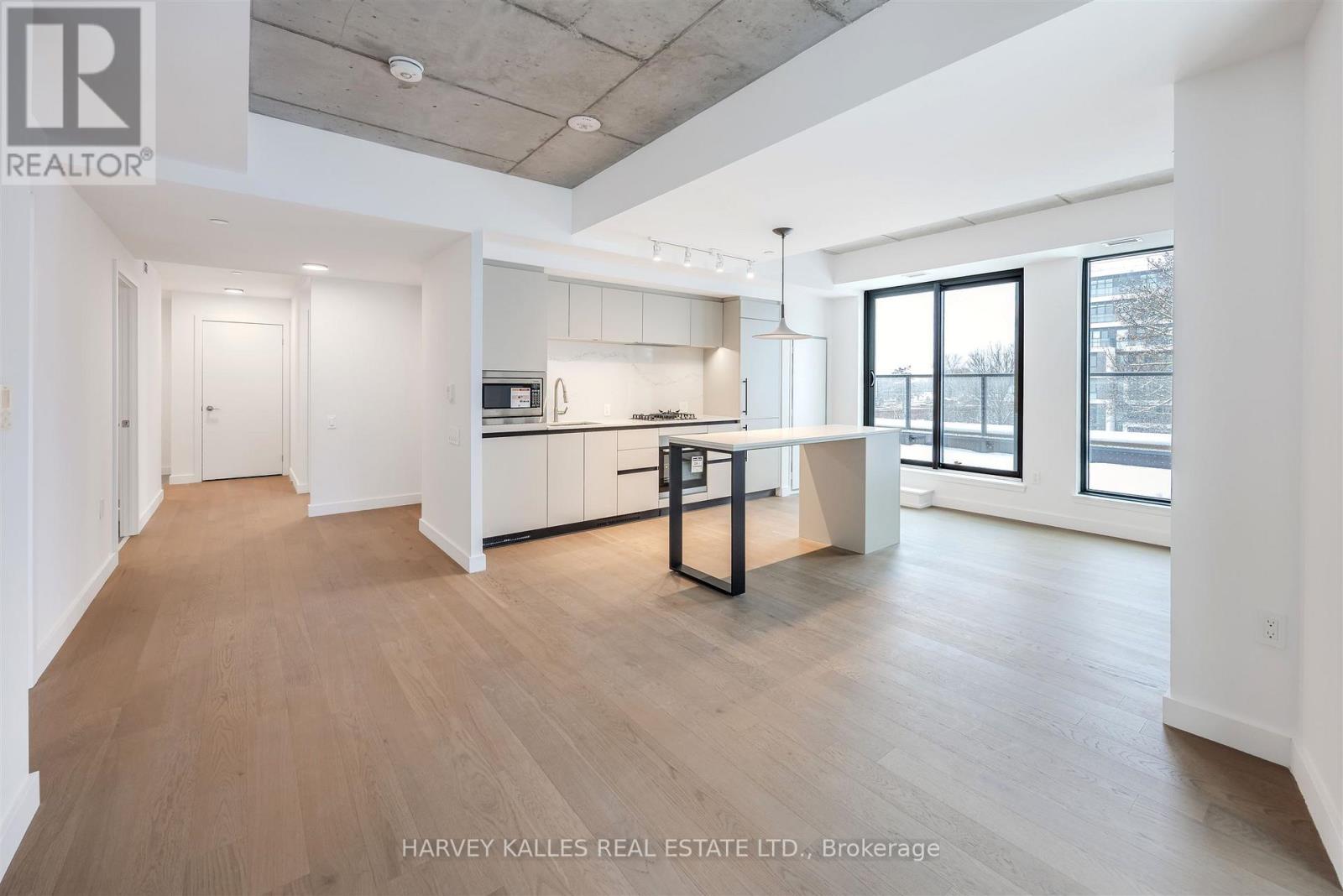 407 - 1720 Bayview Avenue, Toronto, Ontario  M4G 3C4 - Photo 5 - C12715708