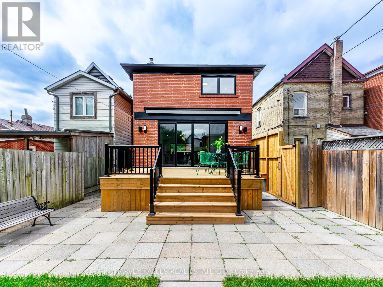 379 Winona Drive, Toronto, Ontario  M6C 3T4 - Photo 38 - C12720092