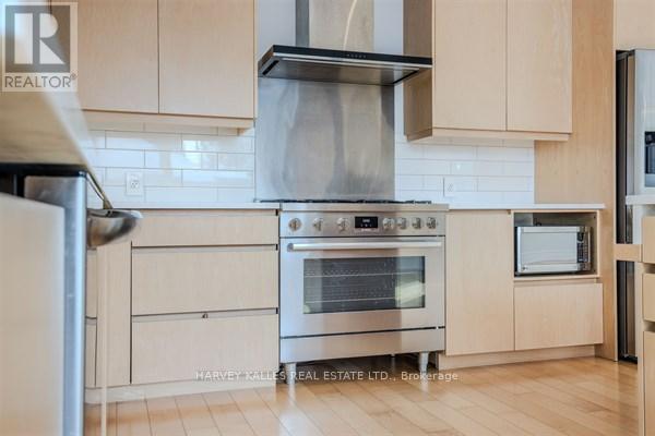 3279 Lakeshore Road, Burlington, Ontario L7N 1A7 - Photo 22 - W12723928