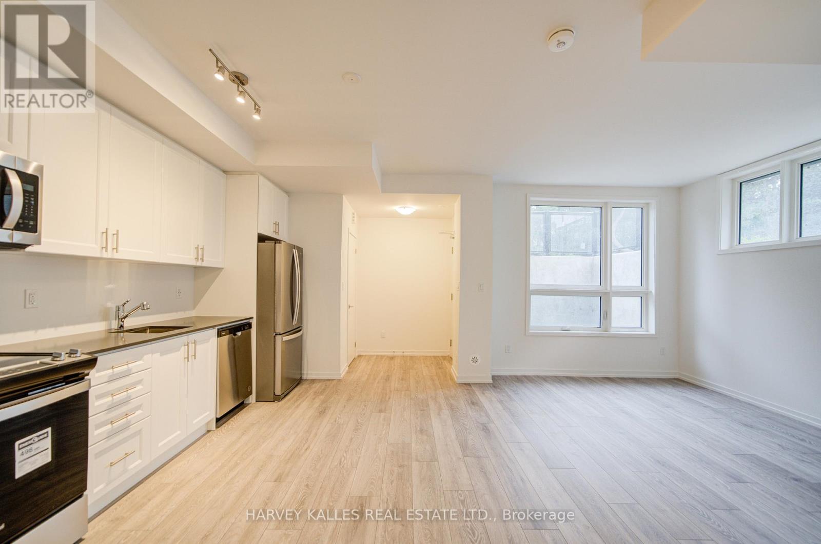 16 - 24 Lytham Green Circle, Newmarket, Ontario L3Y 0H4 - Photo 14 - N12728656