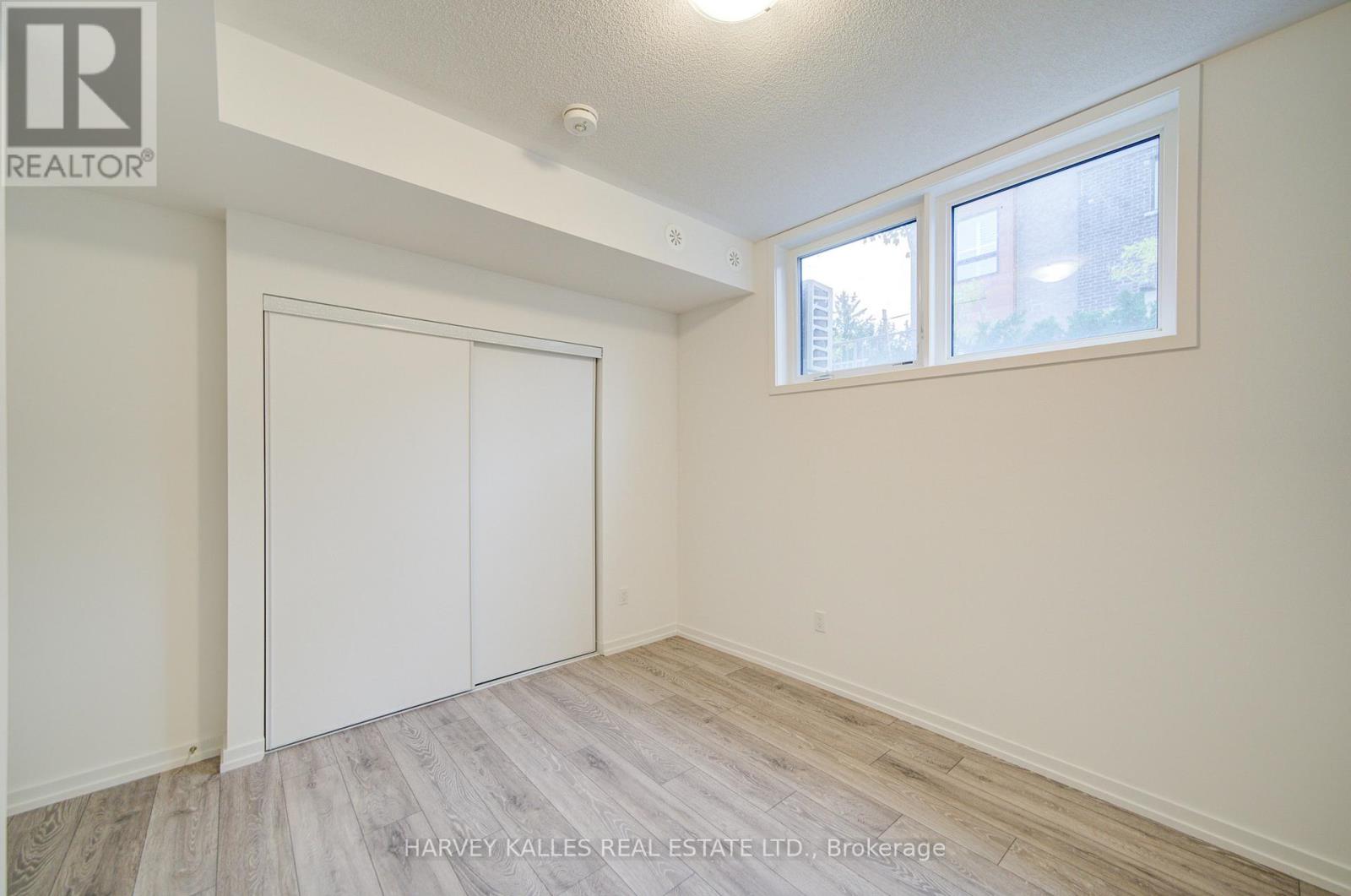 16 - 24 Lytham Green Circle, Newmarket, Ontario L3Y 0H4 - Photo 16 - N12728656