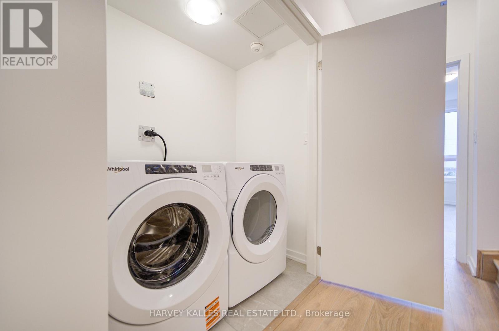 11 - 18 Lytham Green Circle, Newmarket, Ontario  L3Y 0H4 - Photo 22 - N12728750