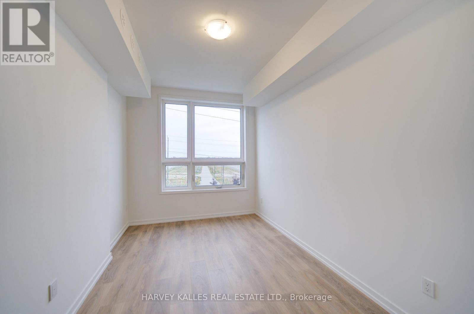 11 - 18 Lytham Green Circle, Newmarket, Ontario  L3Y 0H4 - Photo 27 - N12728750