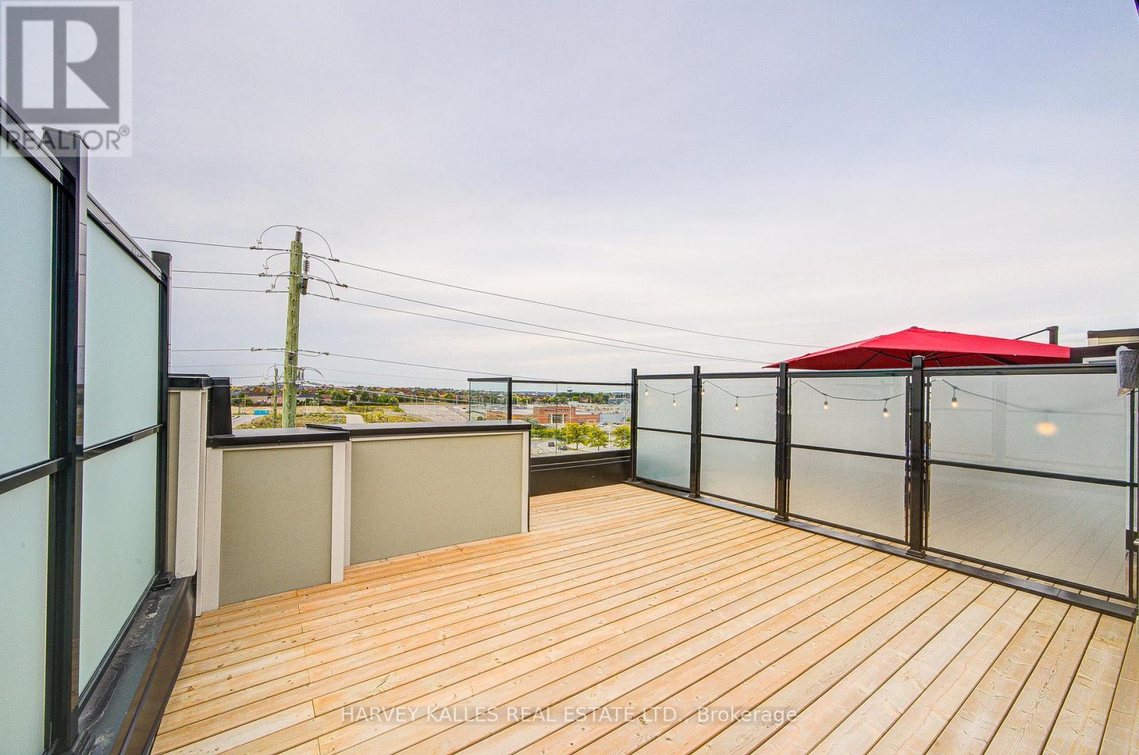 11 - 18 Lytham Green Circle, Newmarket, Ontario  L3Y 0H4 - Photo 34 - N12728750