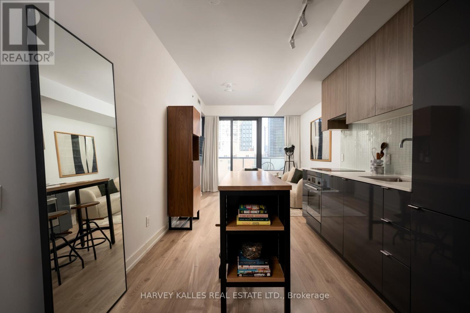 708 - 161 Roehampton Avenue, Toronto, Ontario M4P 0C8 - Photo 11 - C12729588