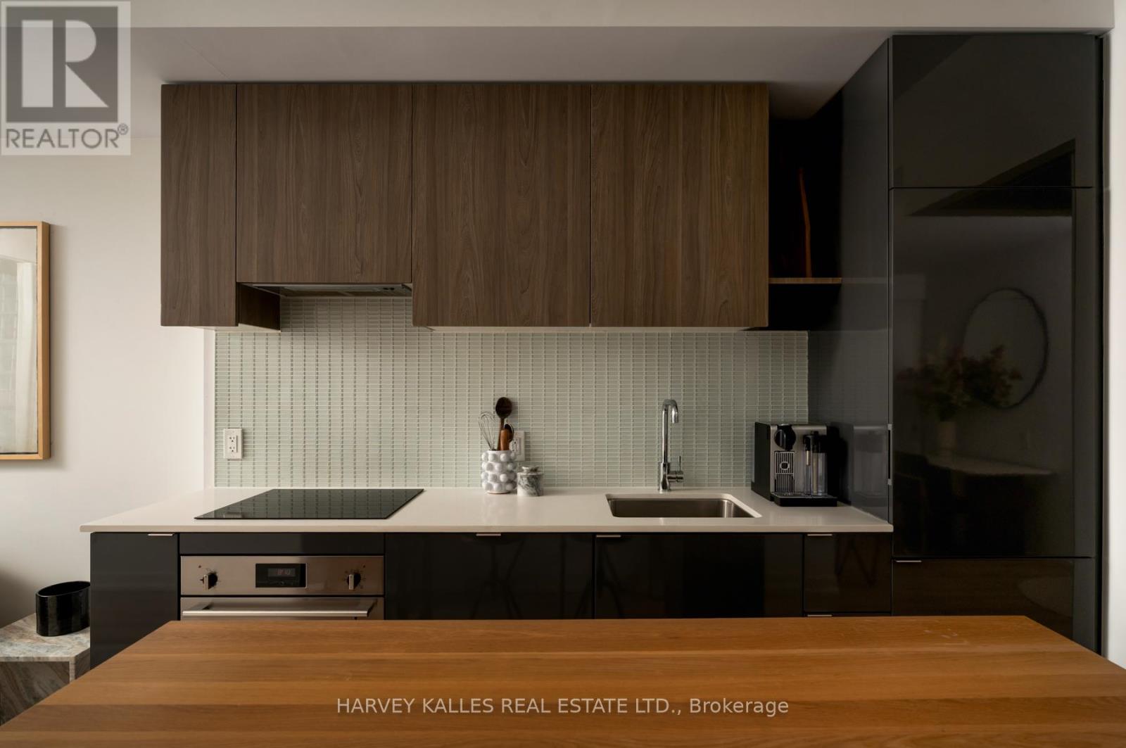 708 - 161 Roehampton Avenue, Toronto, Ontario M4P 0C8 - Photo 15 - C12729588