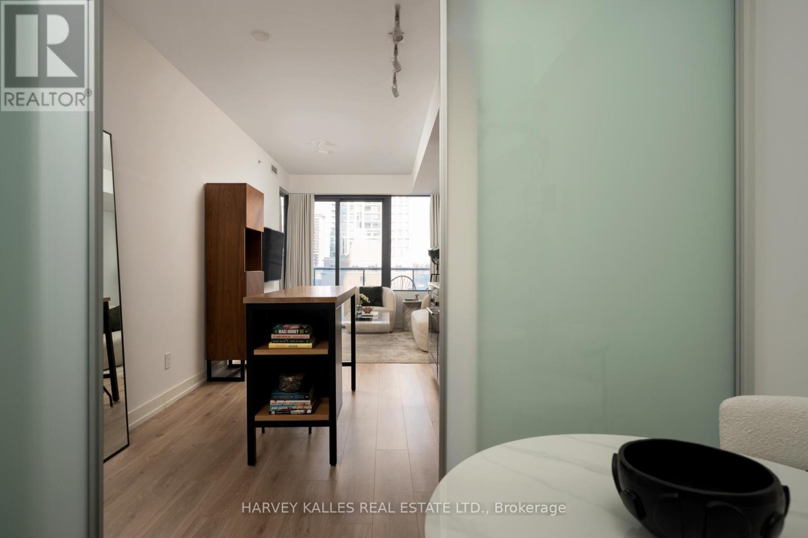 708 - 161 Roehampton Avenue, Toronto, Ontario M4P 0C8 - Photo 21 - C12729588