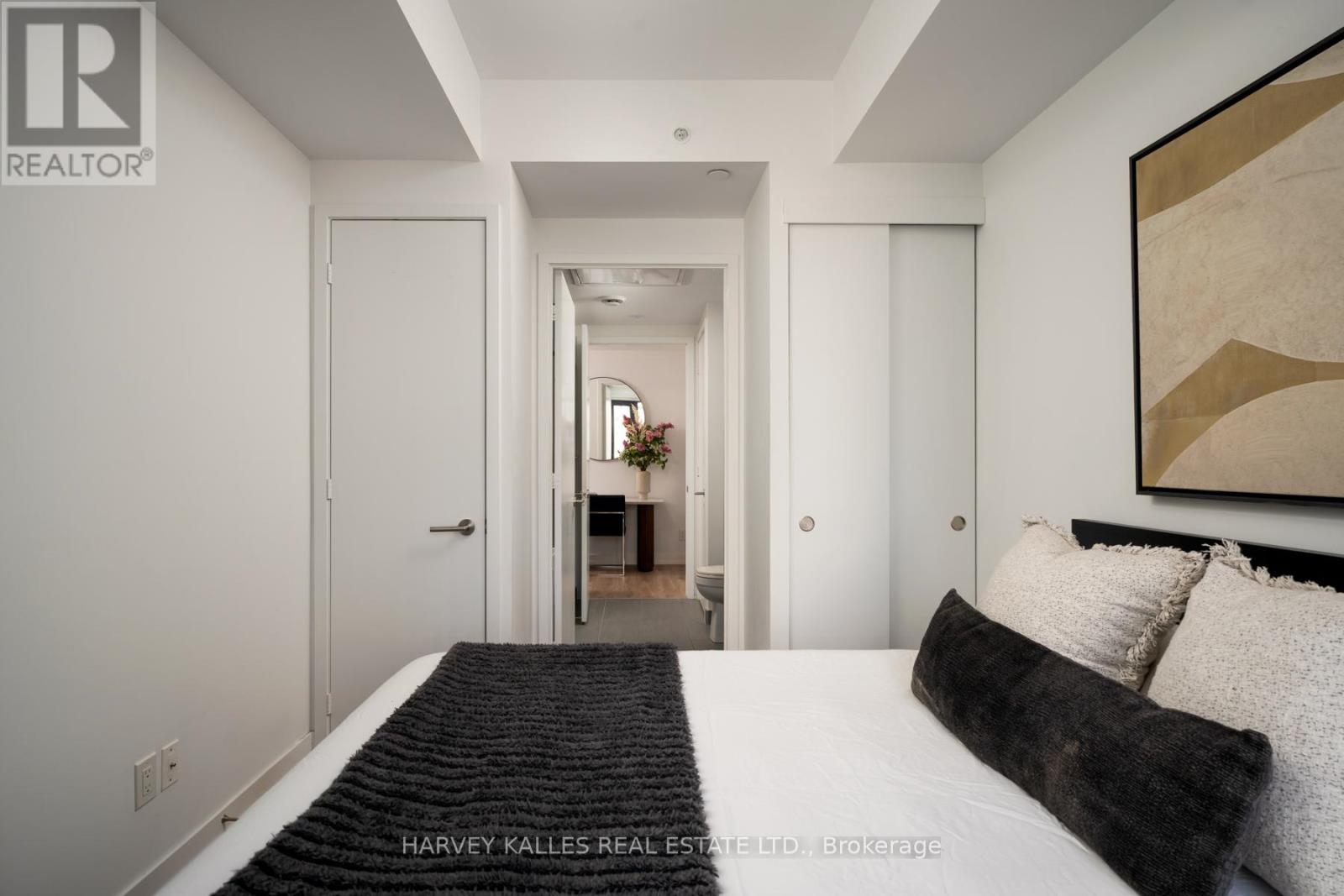 708 - 161 Roehampton Avenue, Toronto, Ontario M4P 0C8 - Photo 26 - C12729588