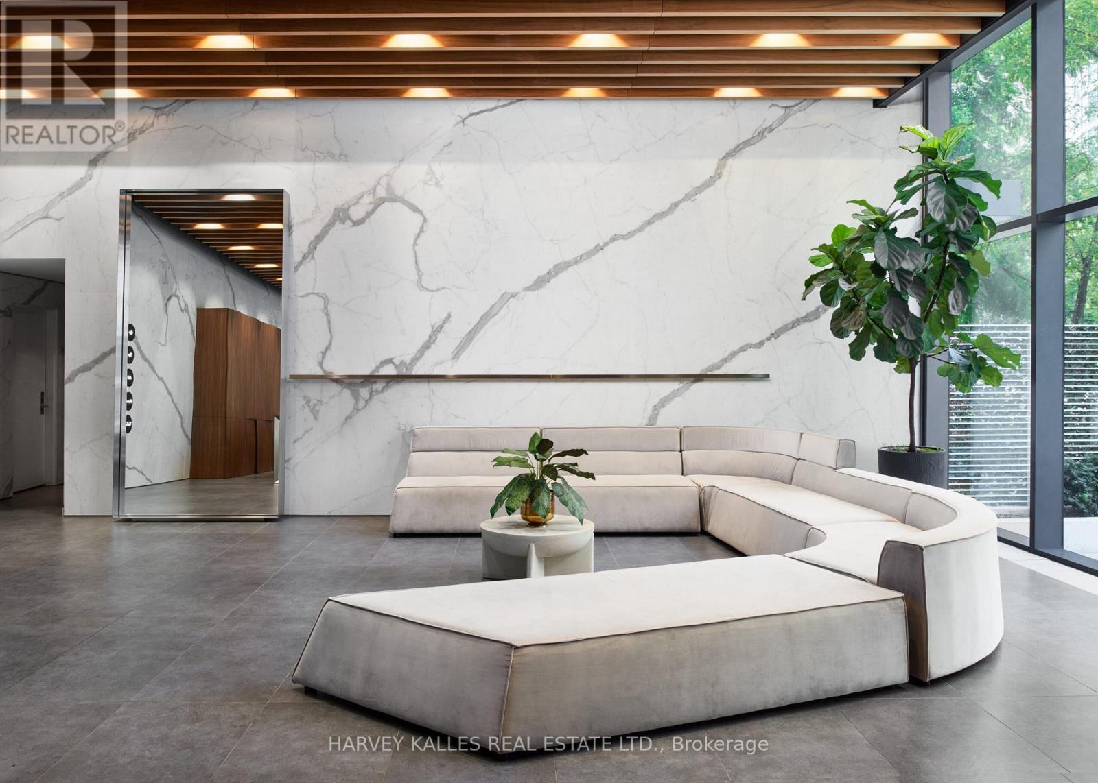 708 - 161 Roehampton Avenue, Toronto, Ontario M4P 0C8 - Photo 3 - C12729588