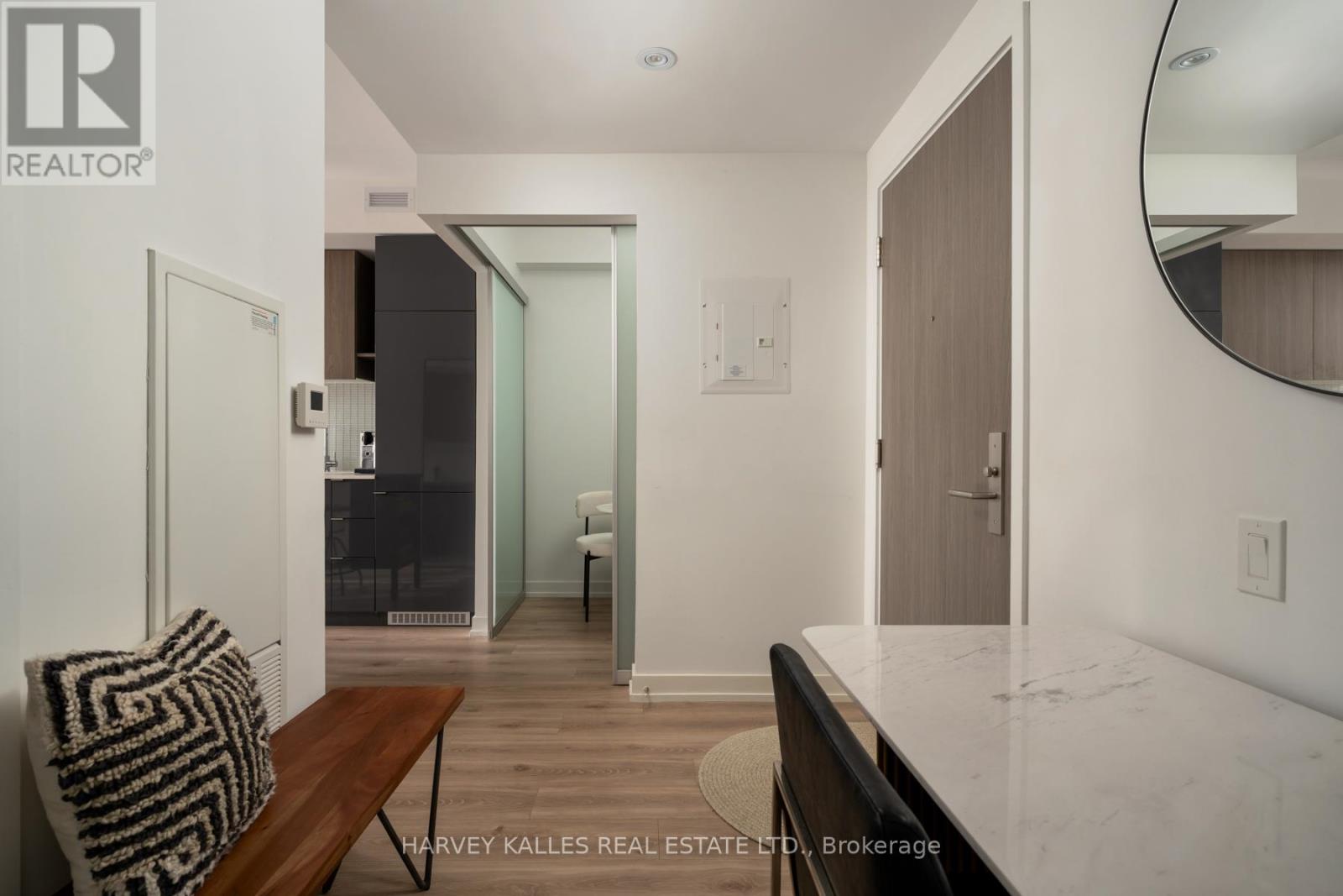 708 - 161 Roehampton Avenue, Toronto, Ontario M4P 0C8 - Photo 9 - C12729588