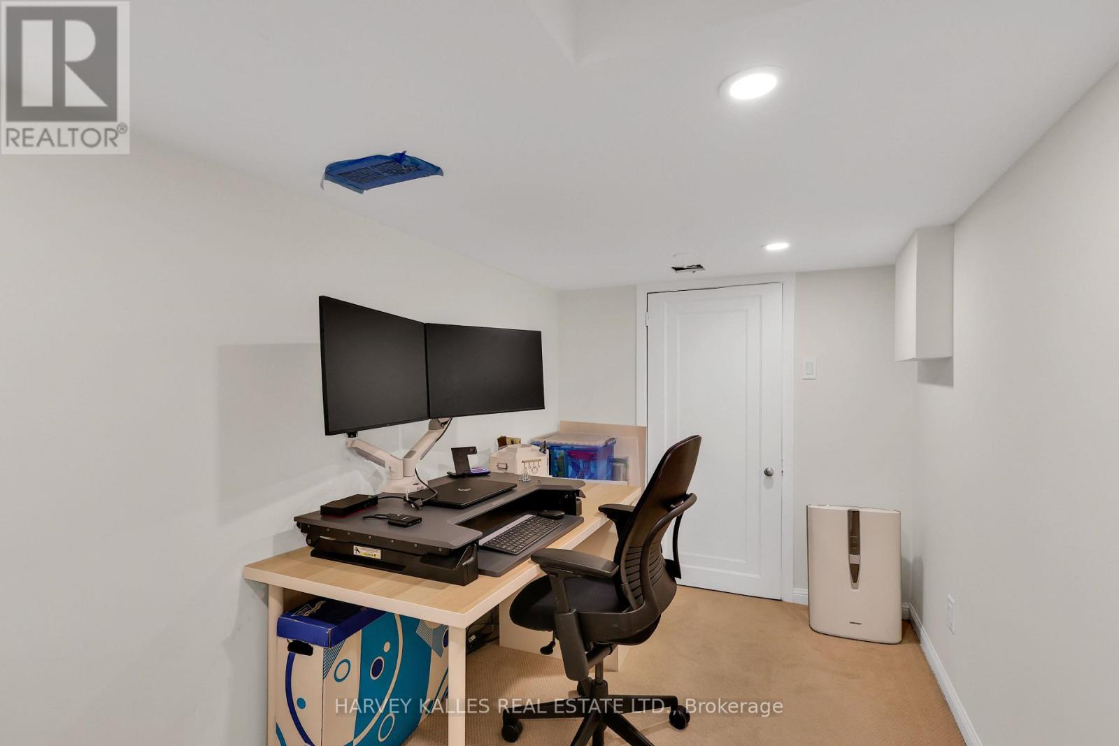 6 Glenarden Road, Toronto, Ontario  M6C 3J7 - Photo 47 - C12730422