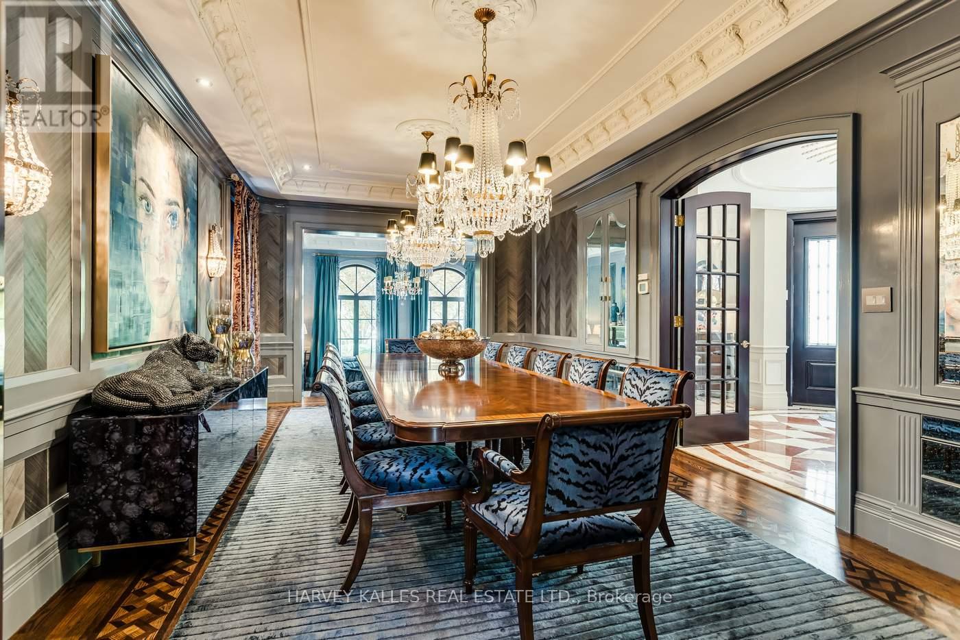 92 South Drive, Toronto, Ontario  M4W 1R6 - Photo 11 - C12731854