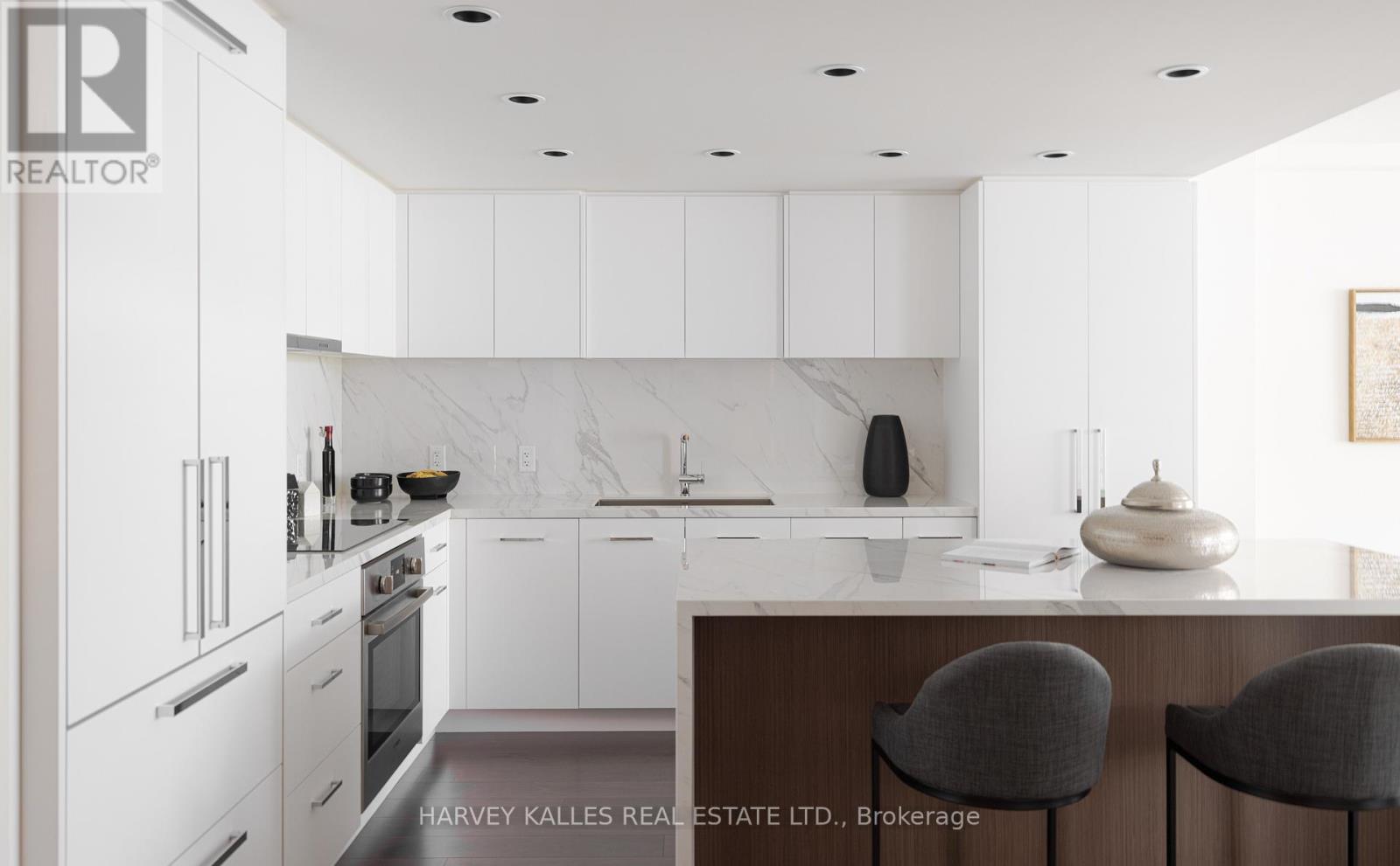 123 - 1 Benvenuto Place, Toronto, Ontario  M4V 2L1 - Photo 12 - C12731998