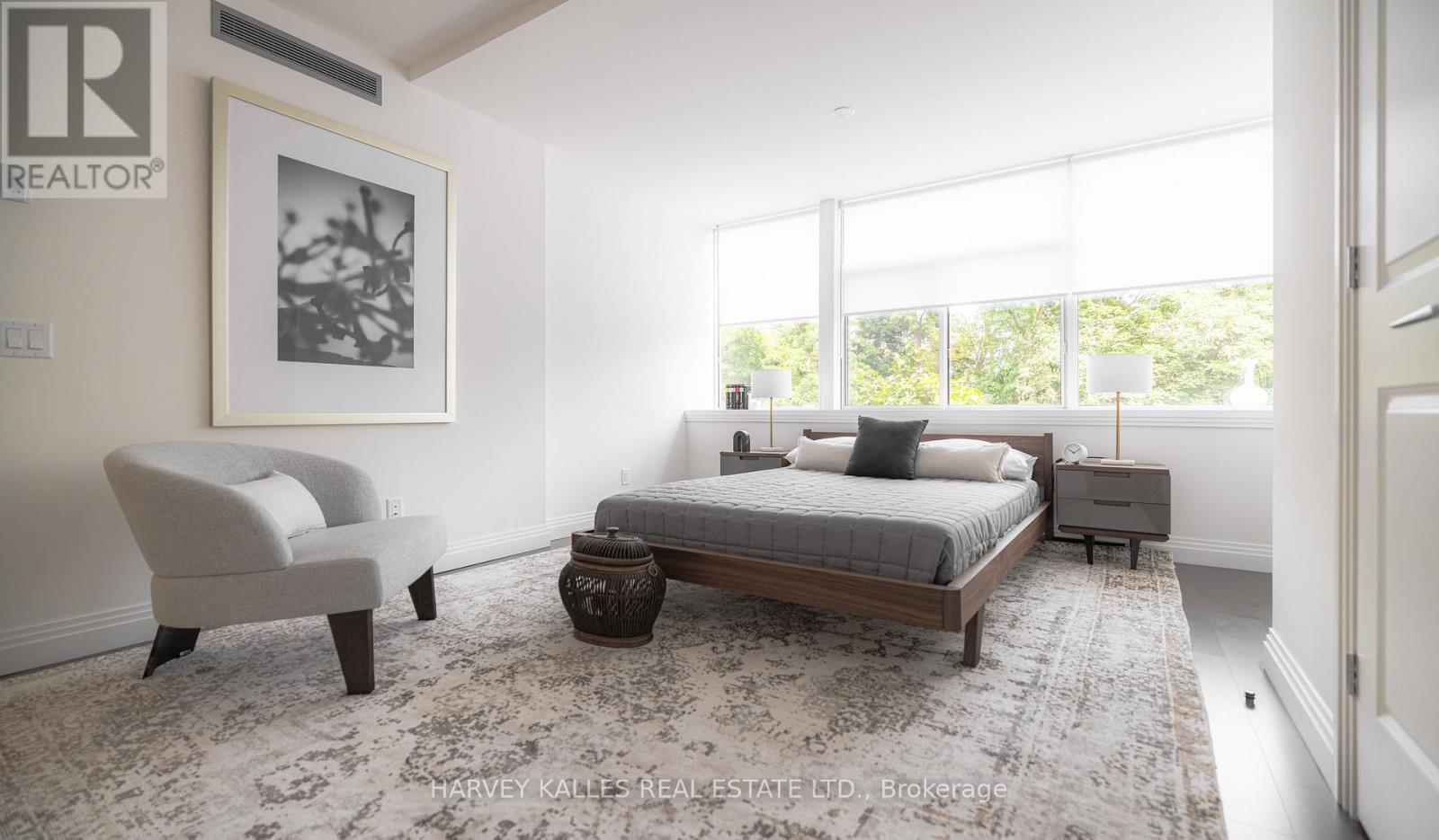 123 - 1 Benvenuto Place, Toronto, Ontario  M4V 2L1 - Photo 14 - C12731998