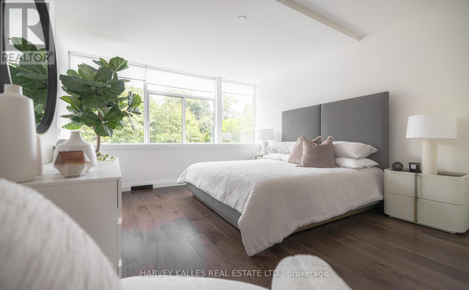 123 - 1 Benvenuto Place, Toronto, Ontario  M4V 2L1 - Photo 18 - C12731998