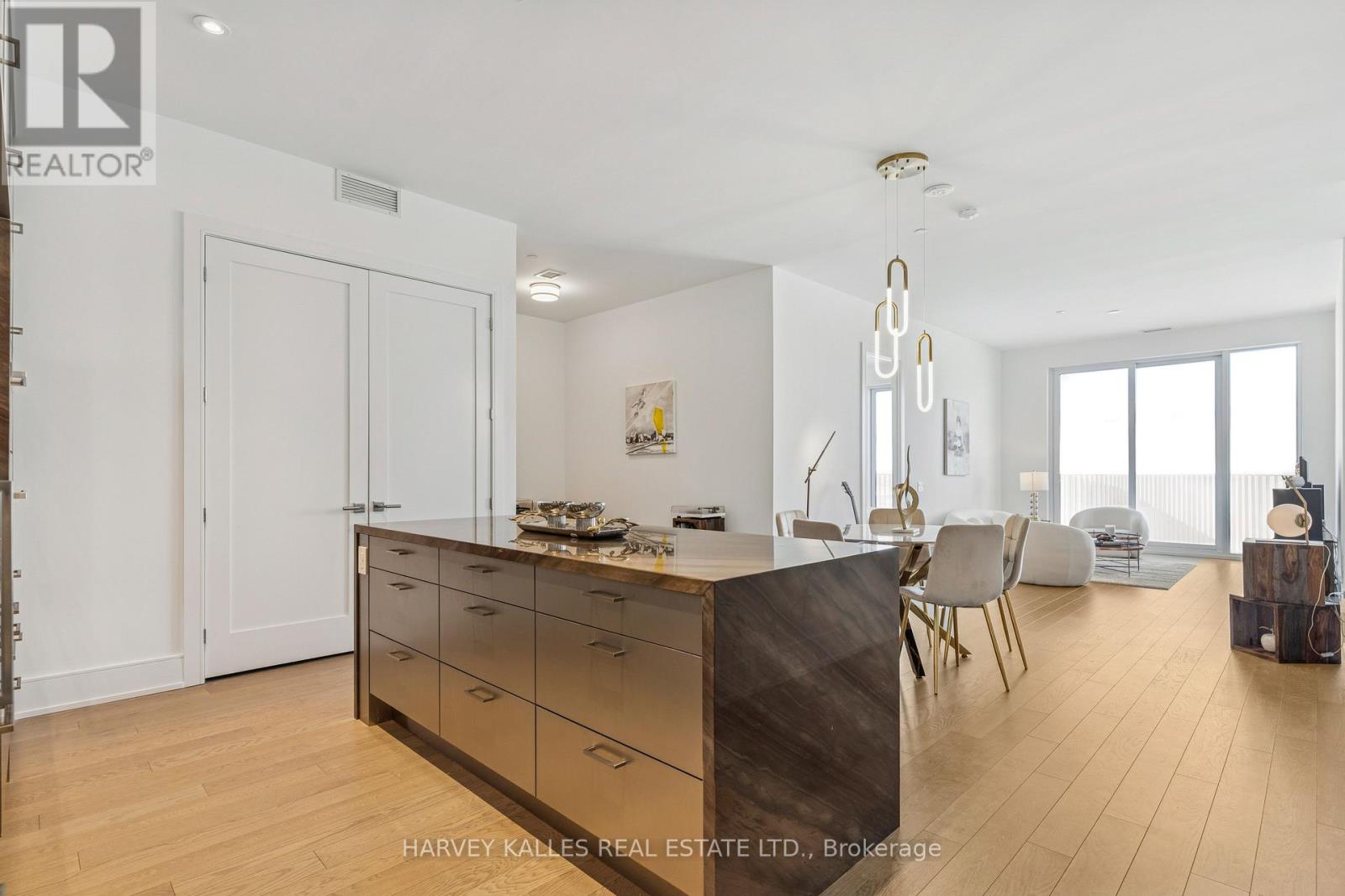 701 - 155 Merchant's Wharf Avenue, Toronto, Ontario  M5A 0Y4 - Photo 8 - C12732186