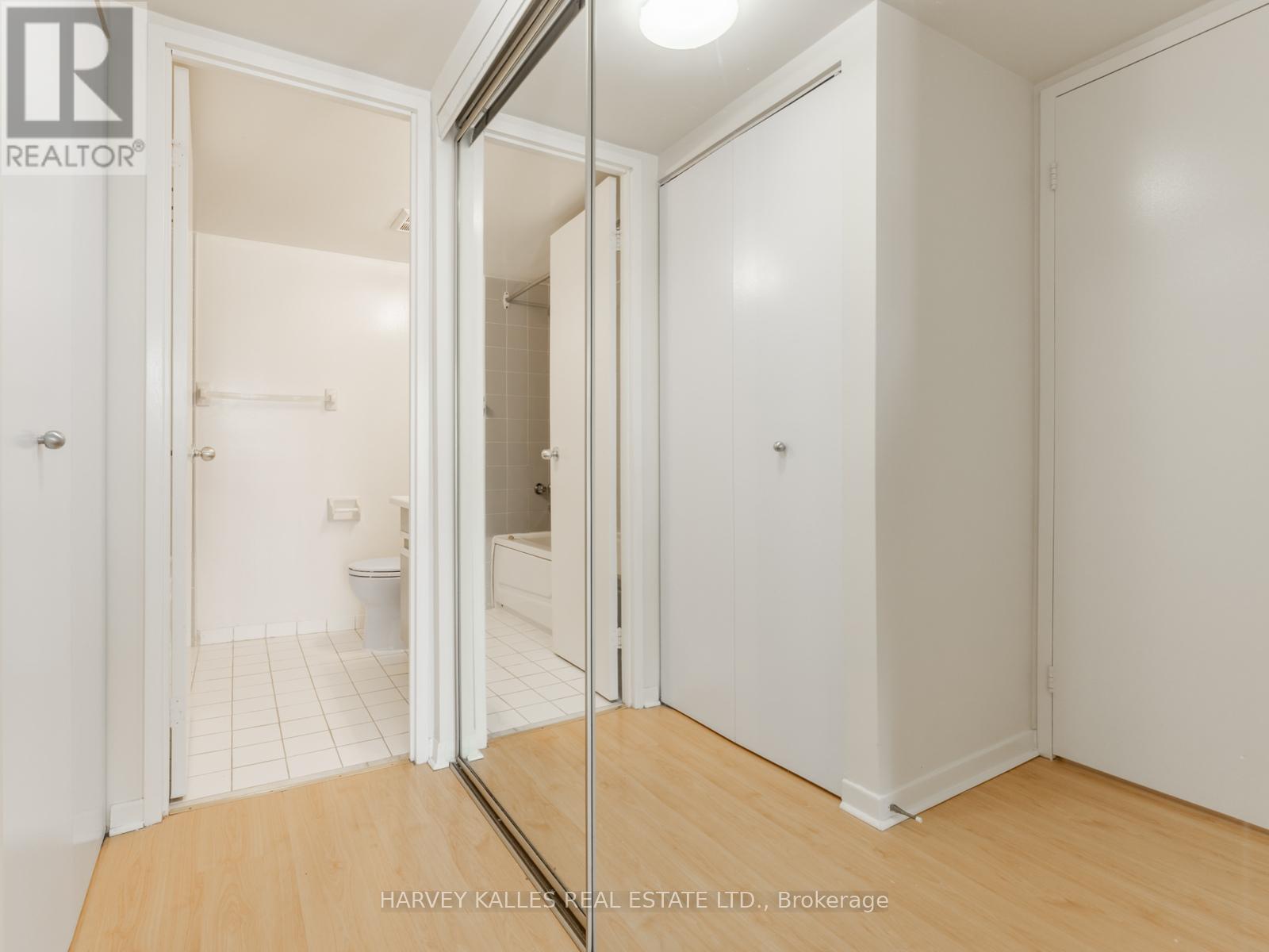 602 - 1001 Bay Street, Toronto, Ontario  M5S 3A6 - Photo 18 - C12732680