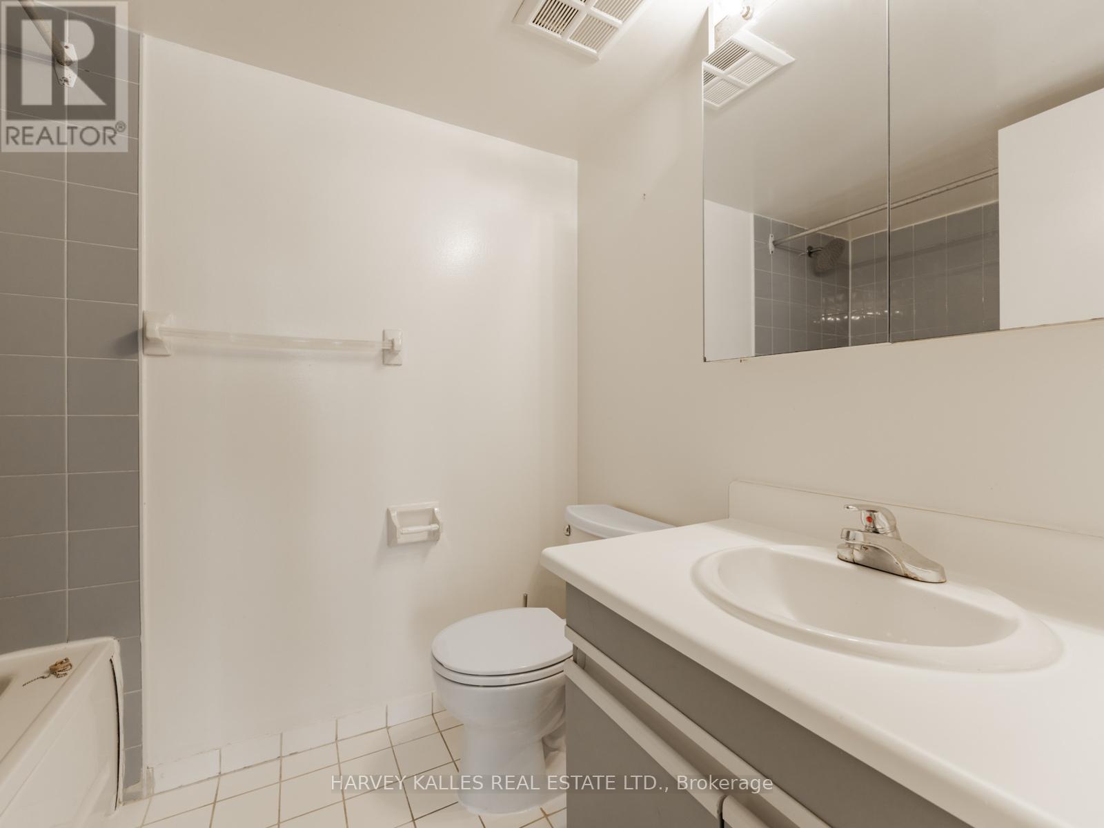 602 - 1001 Bay Street, Toronto, Ontario  M5S 3A6 - Photo 19 - C12732680