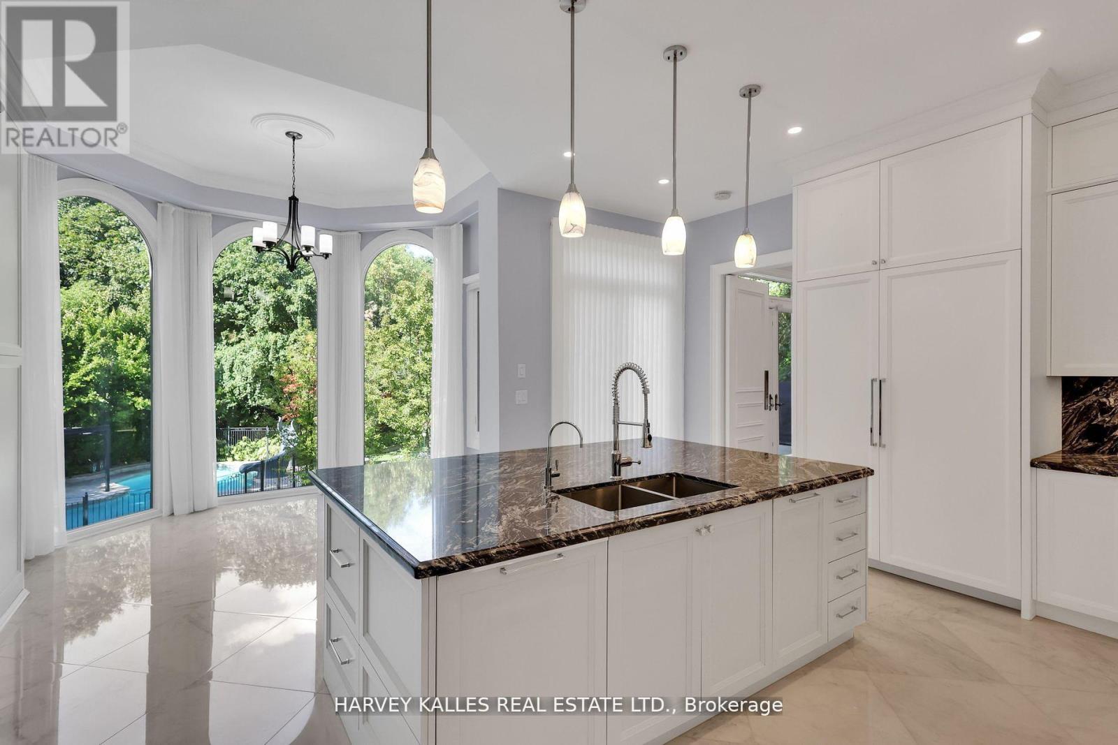 113 Coldstream Avenue, Toronto, Ontario  M5N 1X7 - Photo 13 - C12732832