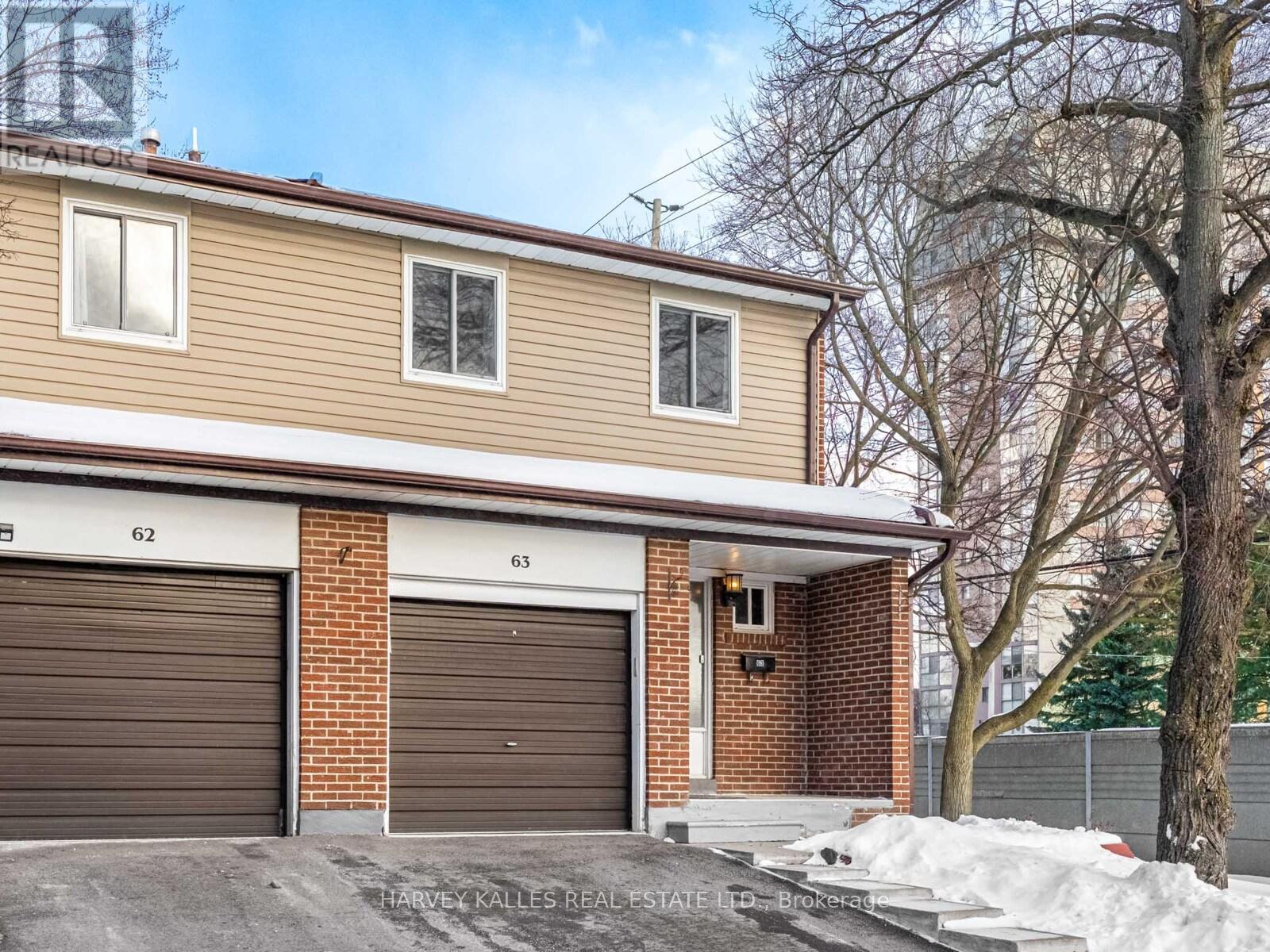 63 - 3025 Cedarglen Gate, Mississauga, Ontario  L5C 2V7 - Photo 2 - W12733340