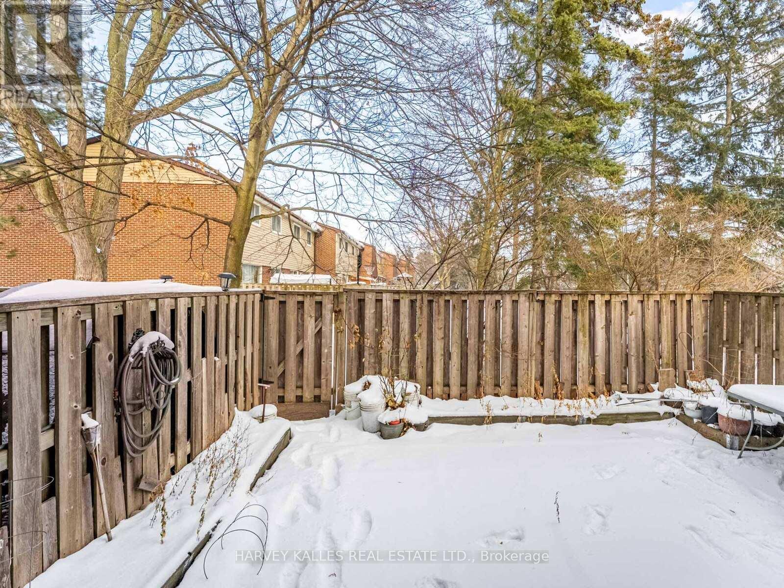 63 - 3025 Cedarglen Gate, Mississauga, Ontario  L5C 2V7 - Photo 32 - W12733340