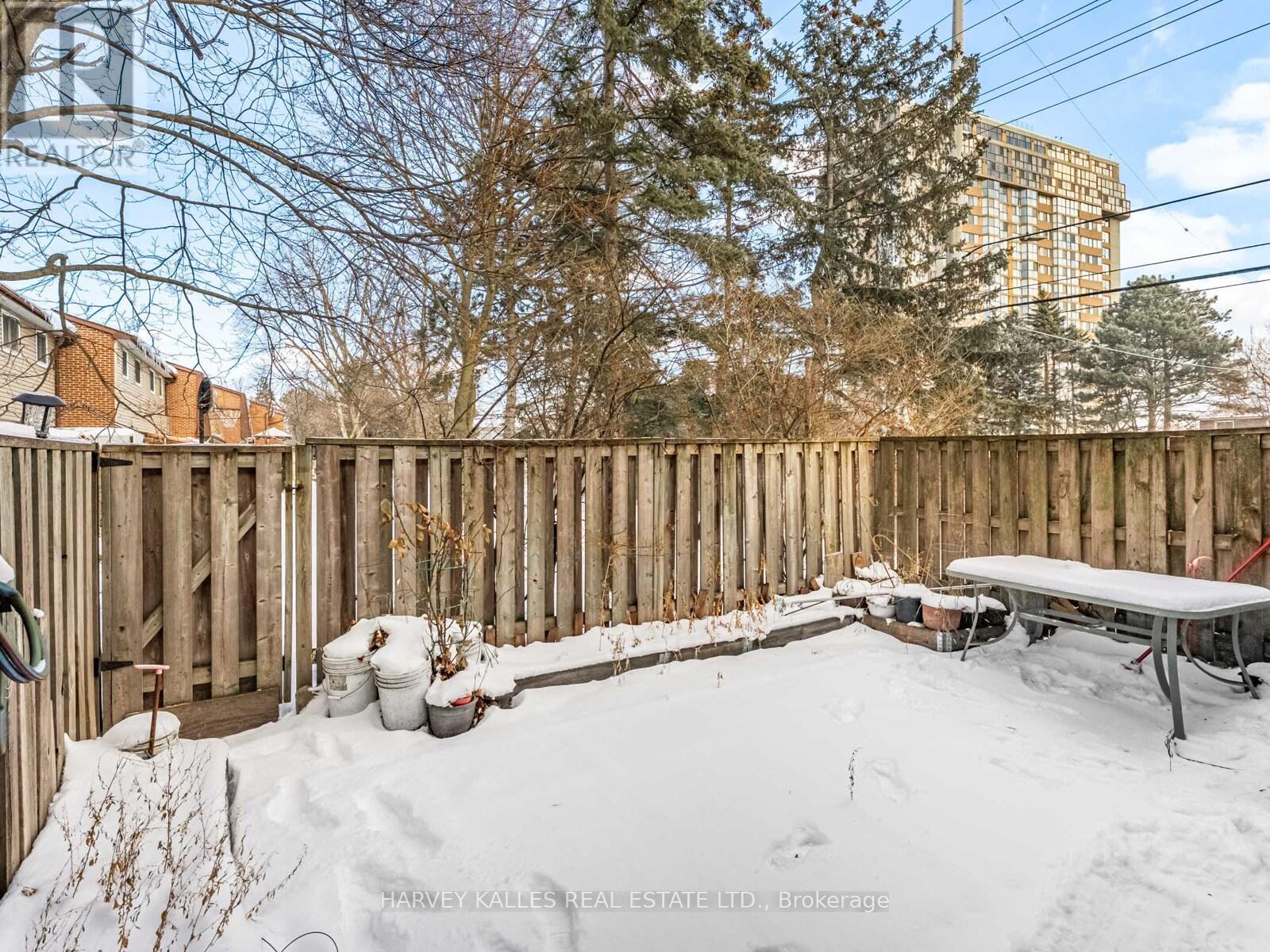 63 - 3025 Cedarglen Gate, Mississauga, Ontario  L5C 2V7 - Photo 33 - W12733340