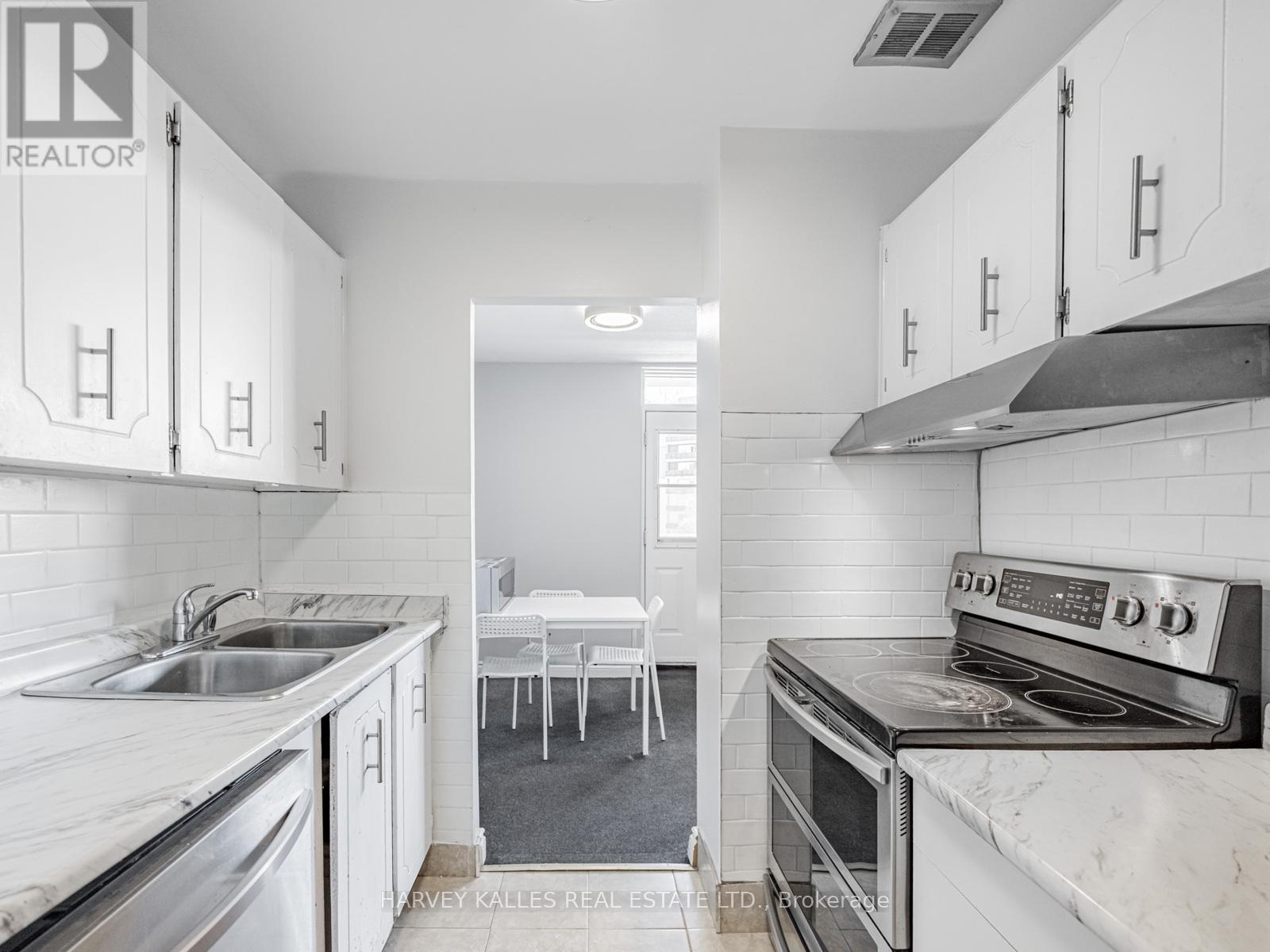 505 - 3065 Queen Frederica Drive, Mississauga, Ontario  L4Y 3A3 - Photo 13 - W12735970