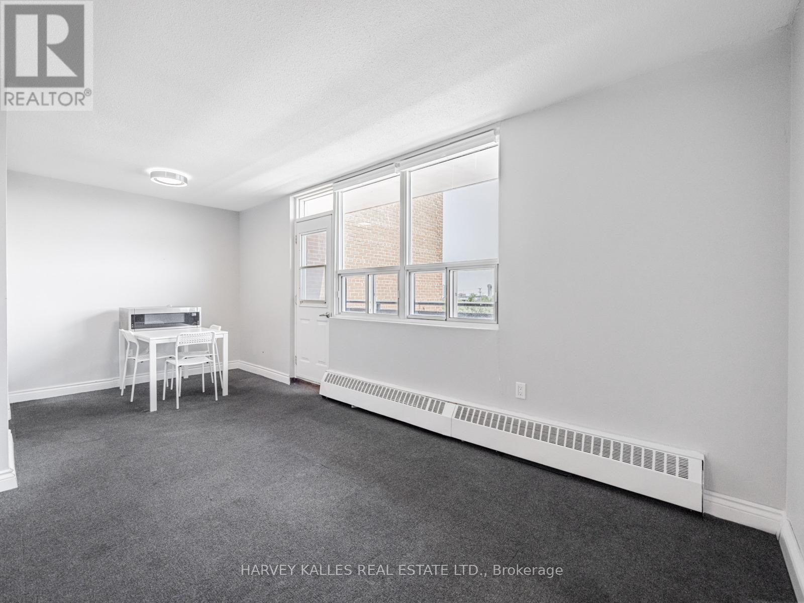 505 - 3065 Queen Frederica Drive, Mississauga, Ontario  L4Y 3A3 - Photo 9 - W12735970