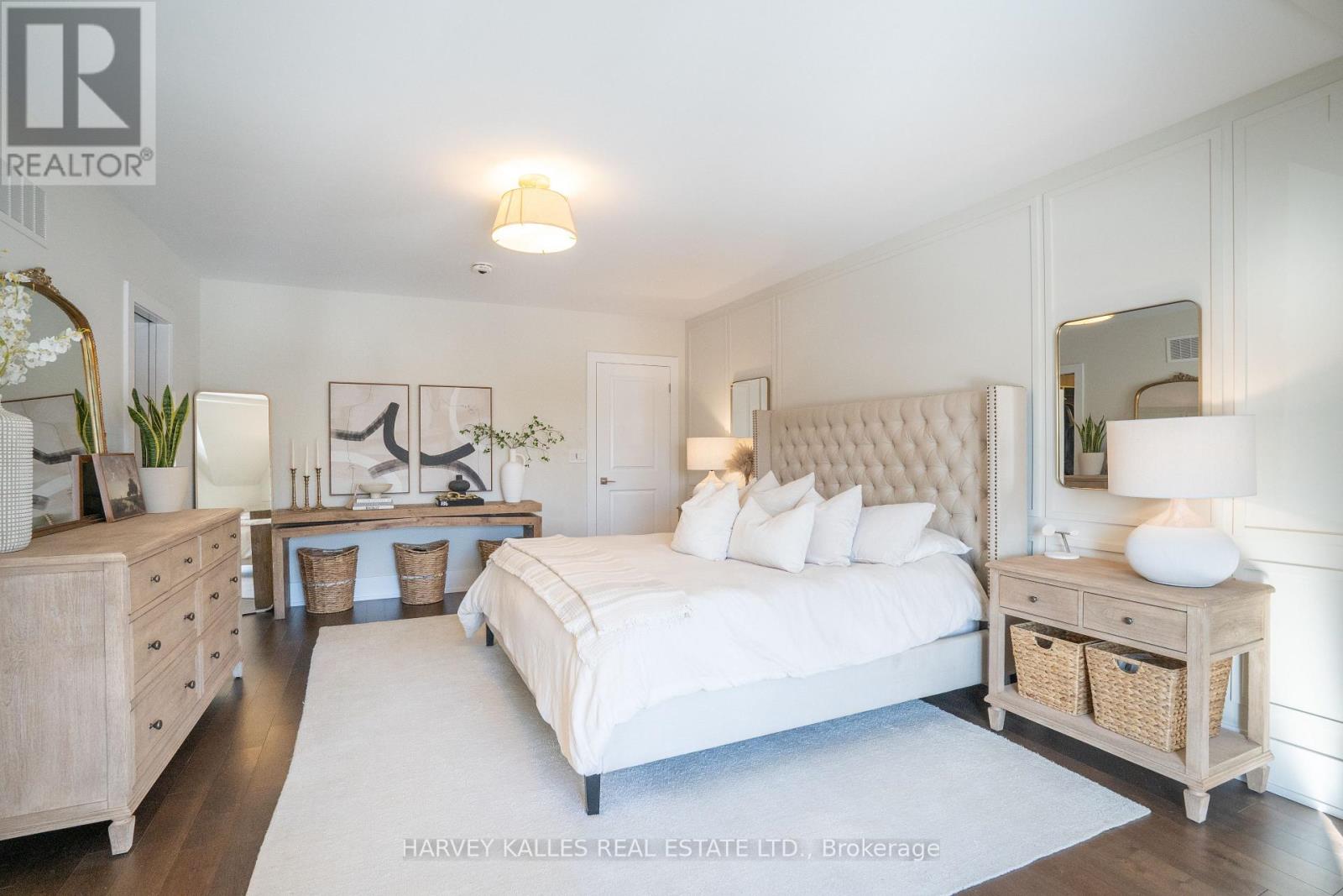 957 Eighth Street, Mississauga, Ontario  L5E 1R6 - Photo 28 - W12736306