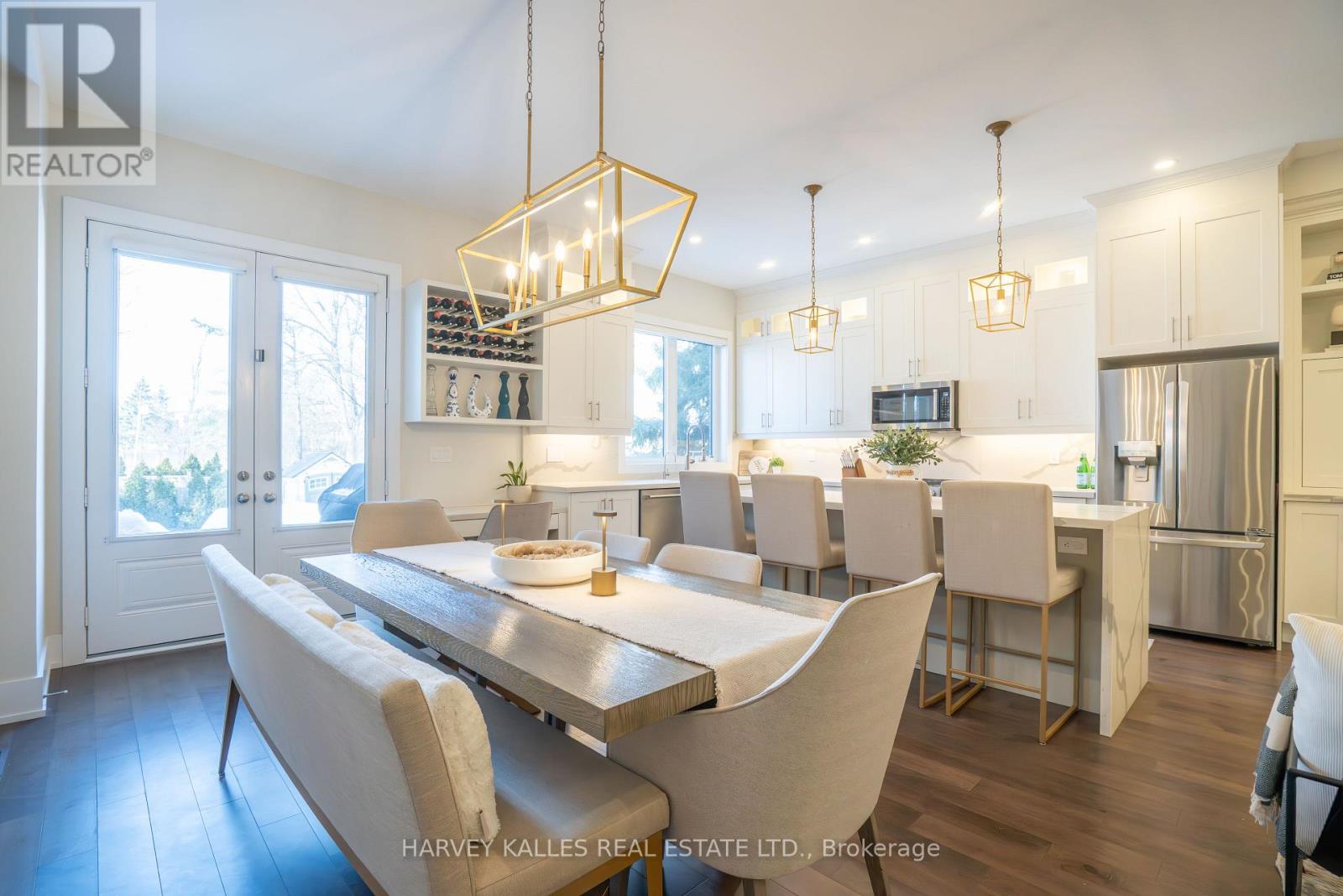 957 Eighth Street, Mississauga, Ontario  L5E 1R6 - Photo 6 - W12736306