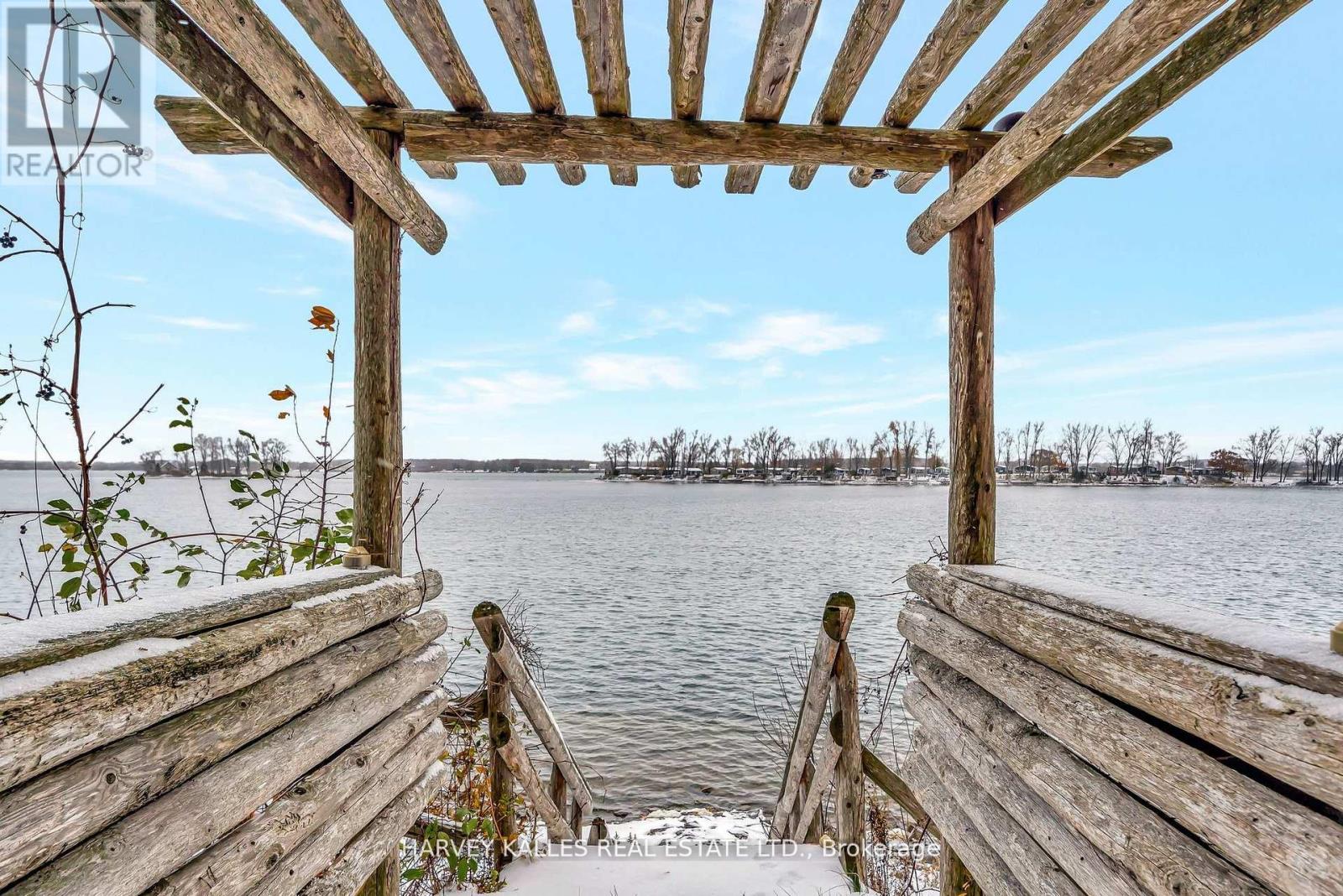 58 Valhalla Lane, Prince Edward County, Ontario  K0L 1P0 - Photo 15 - X12736576