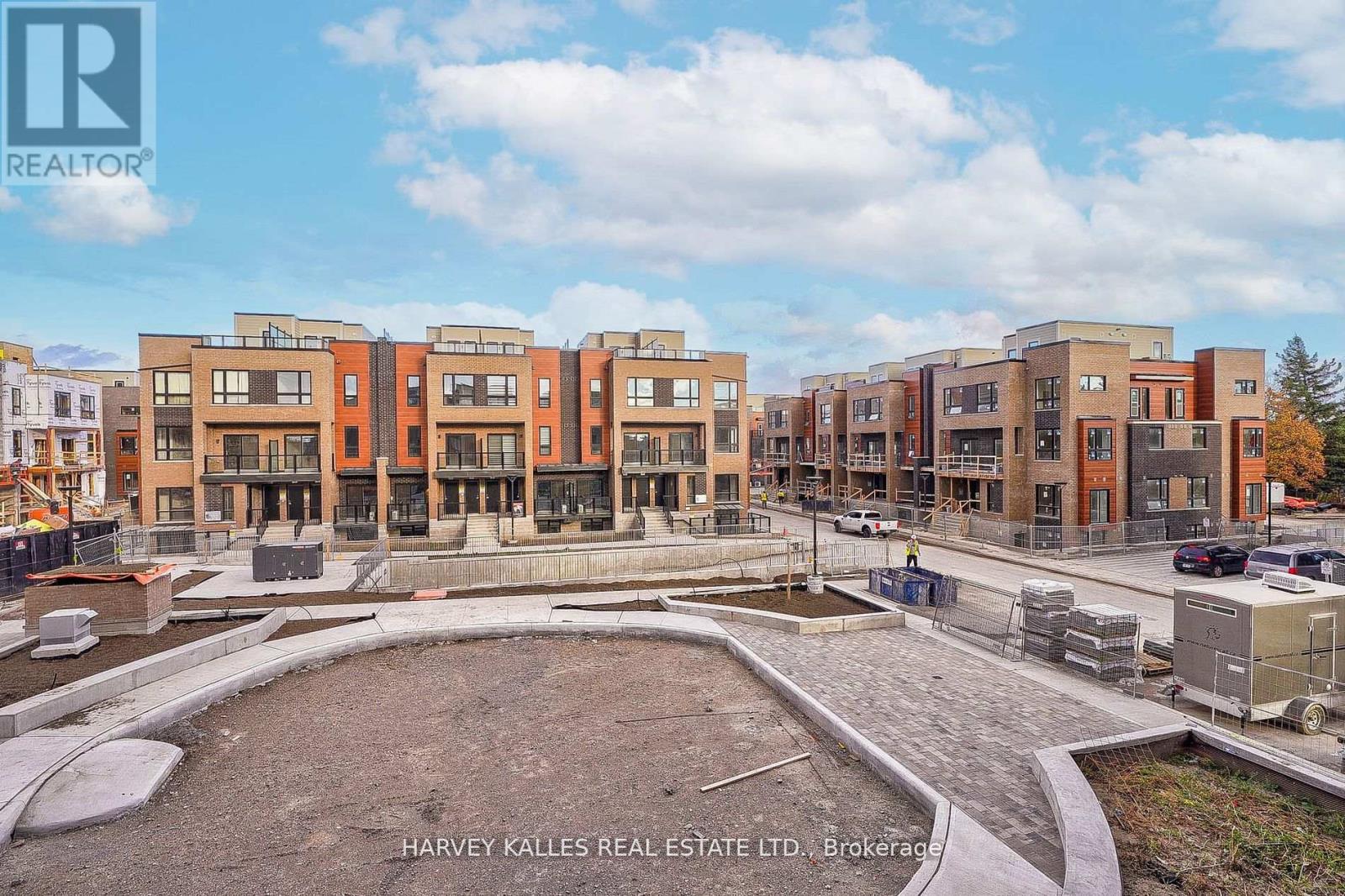 22 - 16 Lytham Green Circle, Newmarket, Ontario L3Y 0H4 - Photo 19 - N12736750