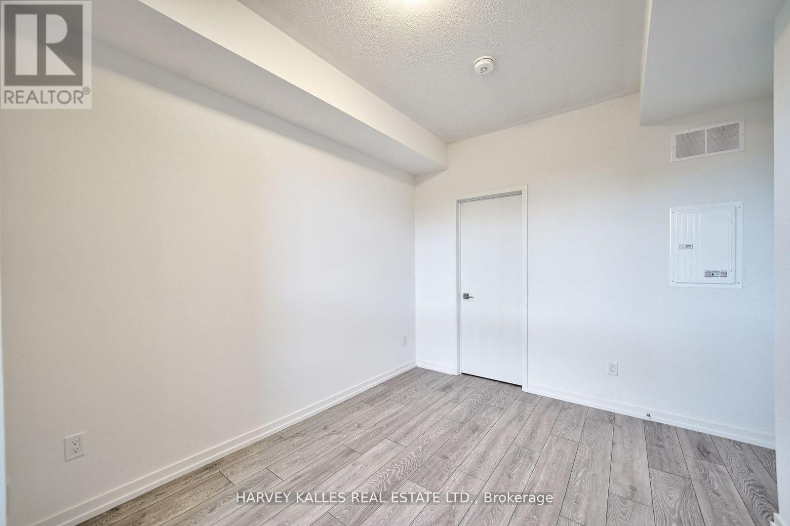 22 - 16 Lytham Green Circle, Newmarket, Ontario L3Y 0H4 - Photo 27 - N12736750