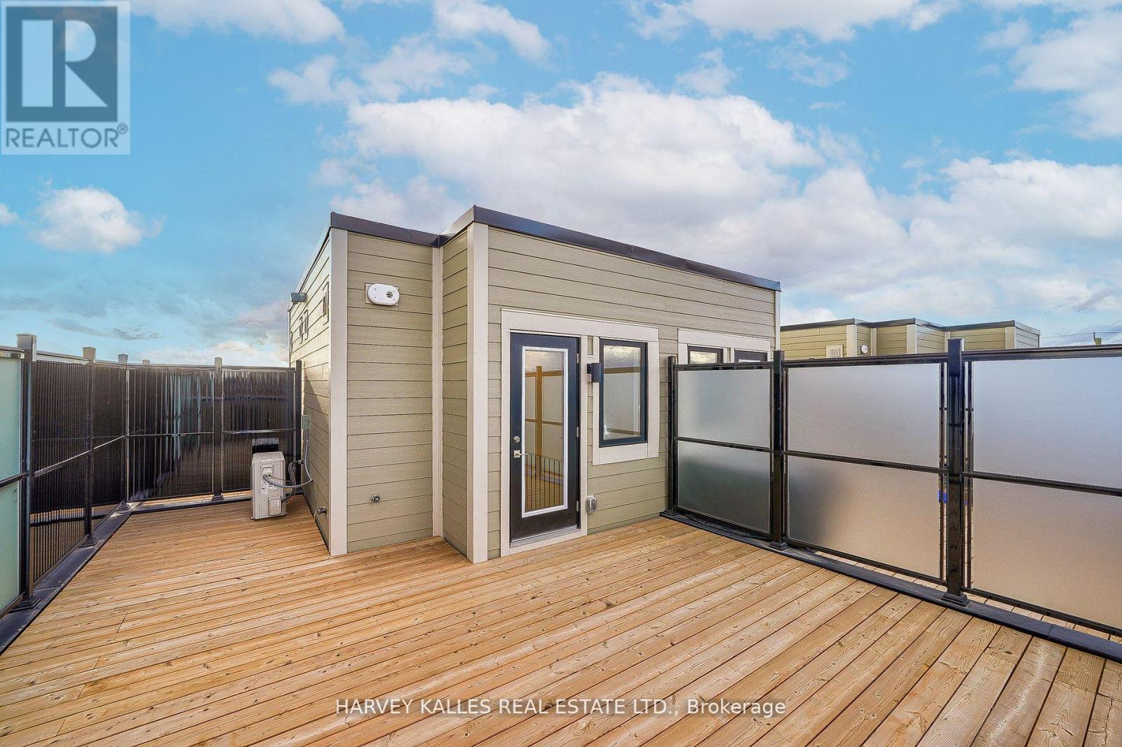 22 - 16 Lytham Green Circle, Newmarket, Ontario L3Y 0H4 - Photo 35 - N12736750