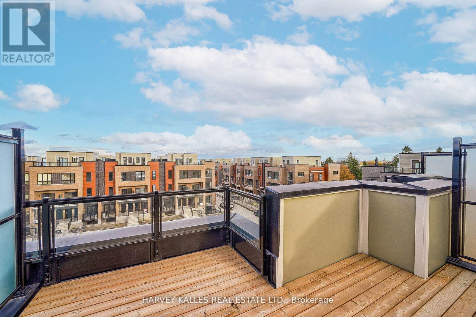 22 - 16 Lytham Green Circle, Newmarket, Ontario L3Y 0H4 - Photo 36 - N12736750