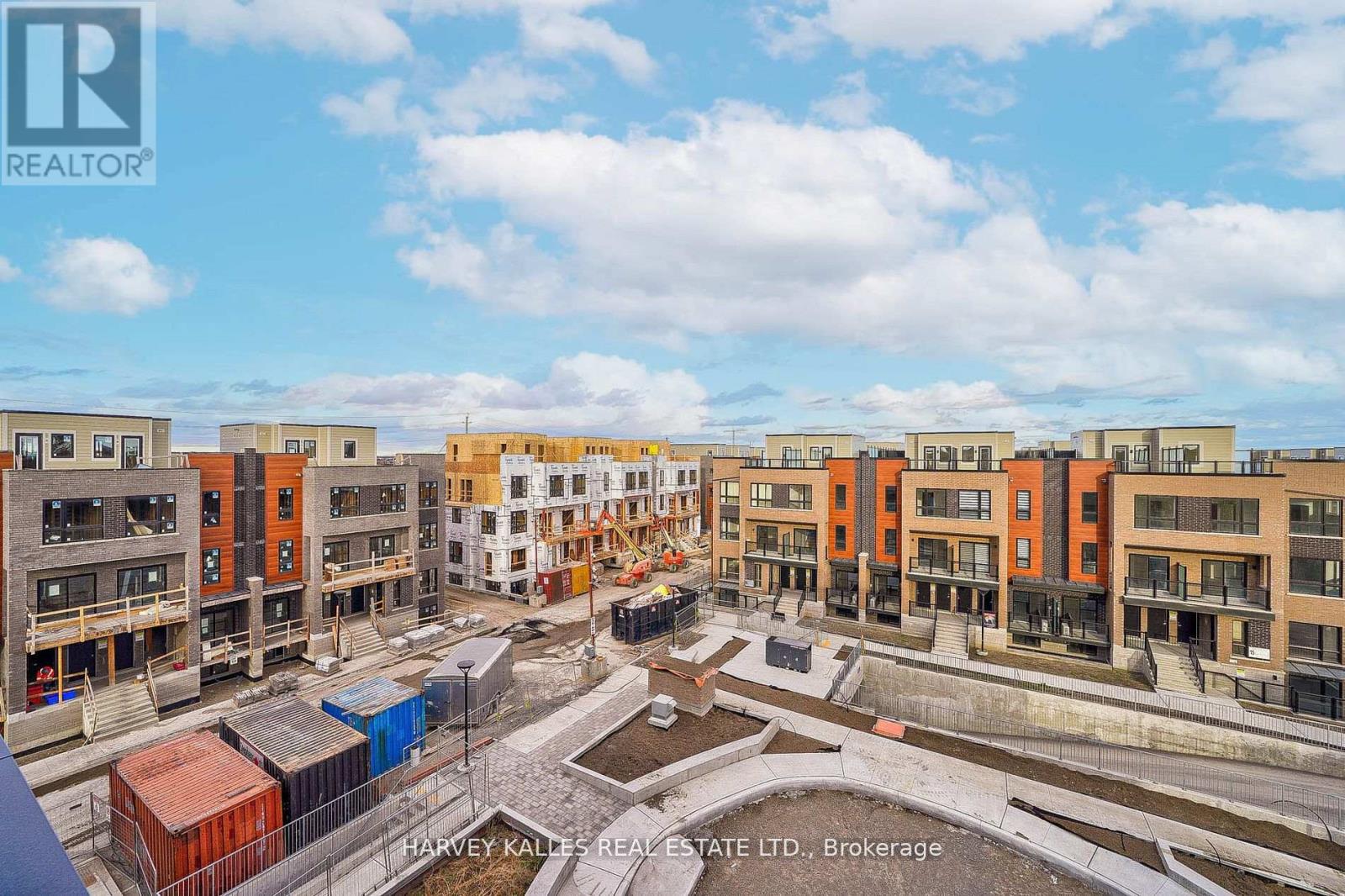 22 - 16 Lytham Green Circle, Newmarket, Ontario L3Y 0H4 - Photo 38 - N12736750