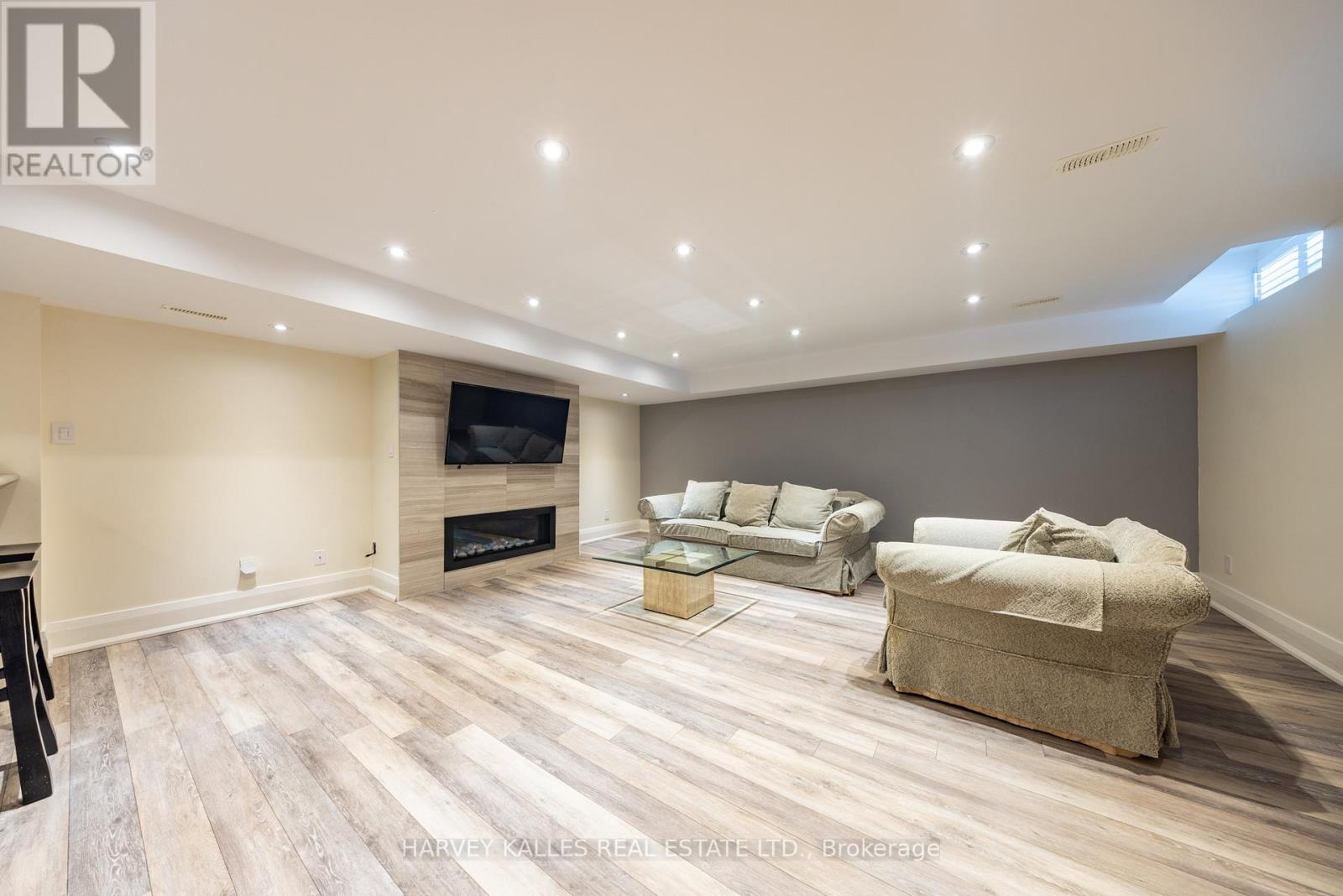 353 Briar Hill Avenue, Toronto, Ontario  M4R 1J3 - Photo 34 - C12738268