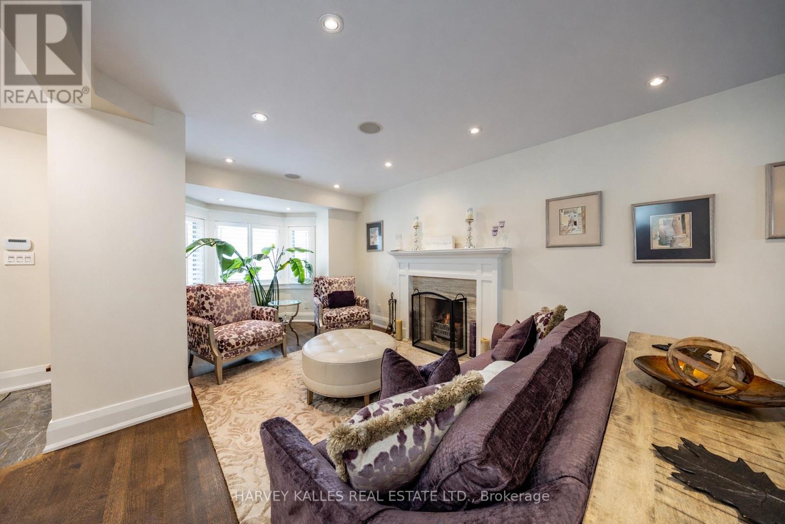 353 Briar Hill Avenue, Toronto, Ontario  M4R 1J3 - Photo 4 - C12738268