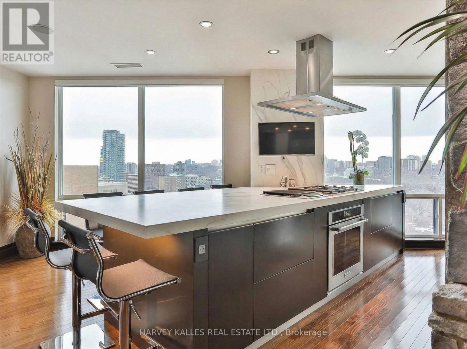 2701 - 300 Bloor Street E, Toronto, Ontario  M4W 3Y2 - Photo 13 - C12738490